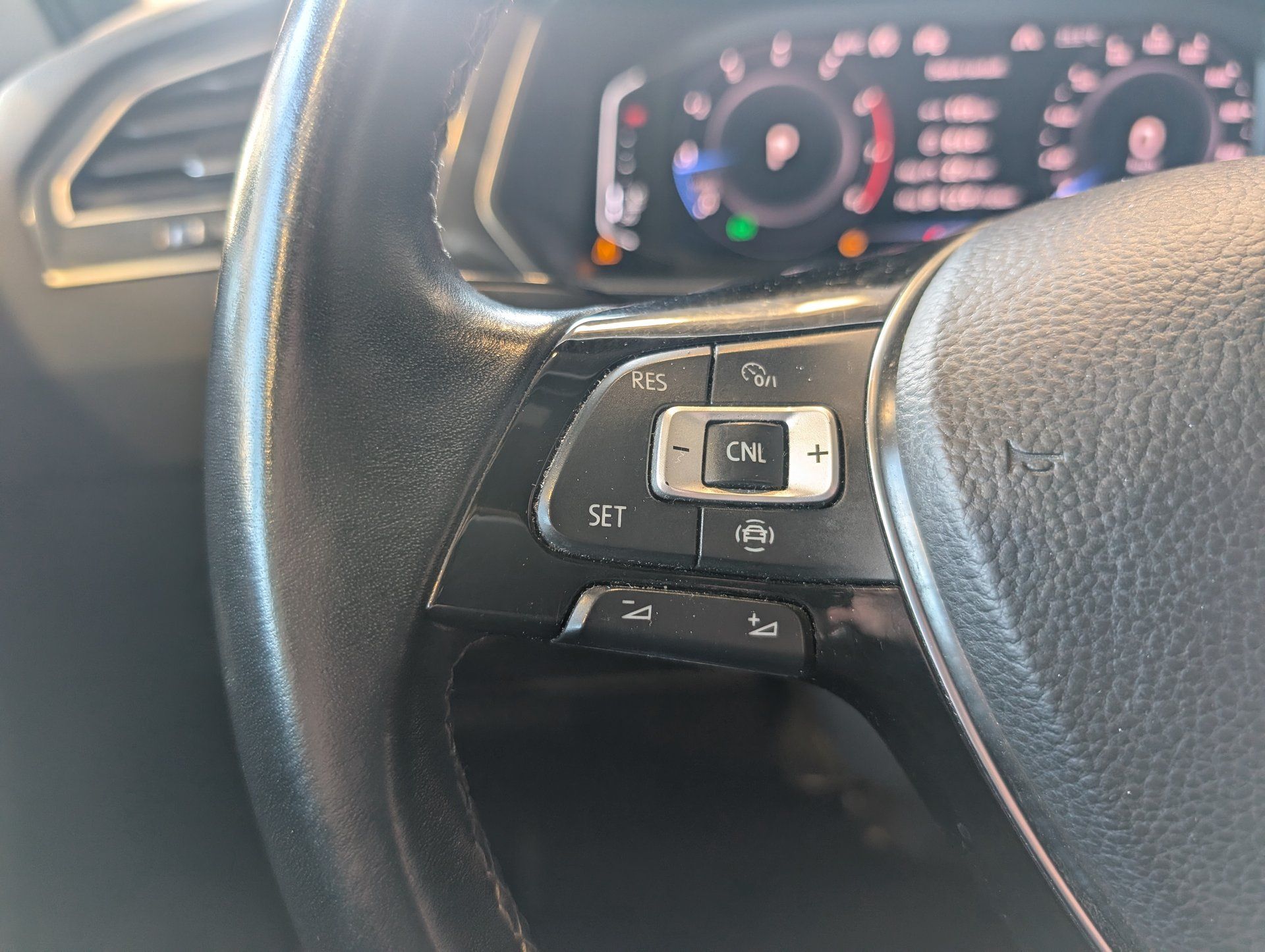 Volkswagen Tiguan 2020 - Image 20