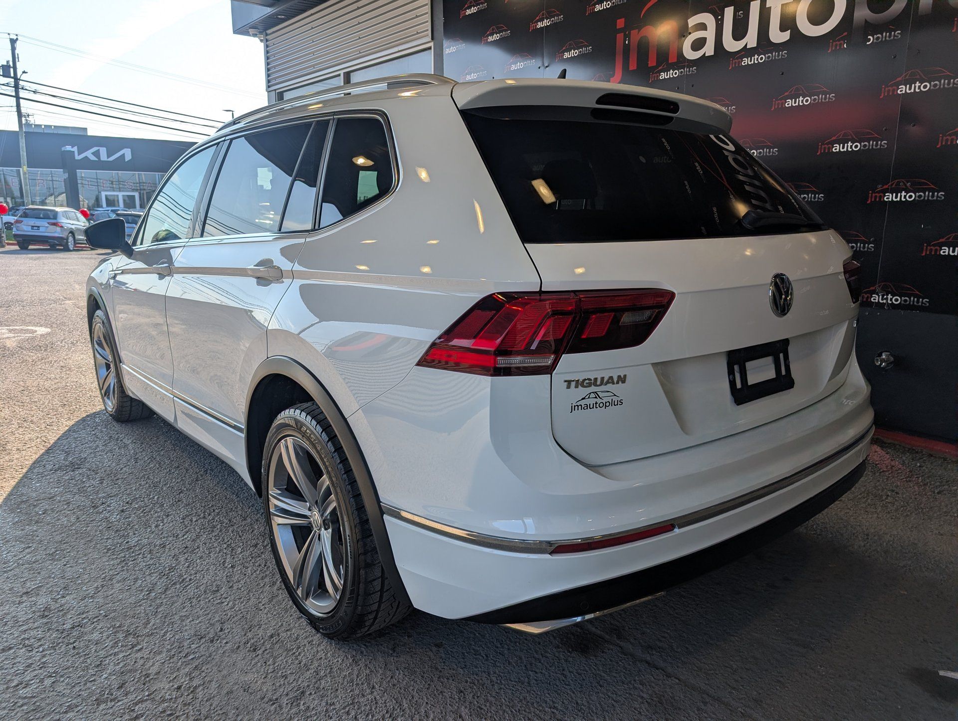 Volkswagen Tiguan 2020 - Image 11