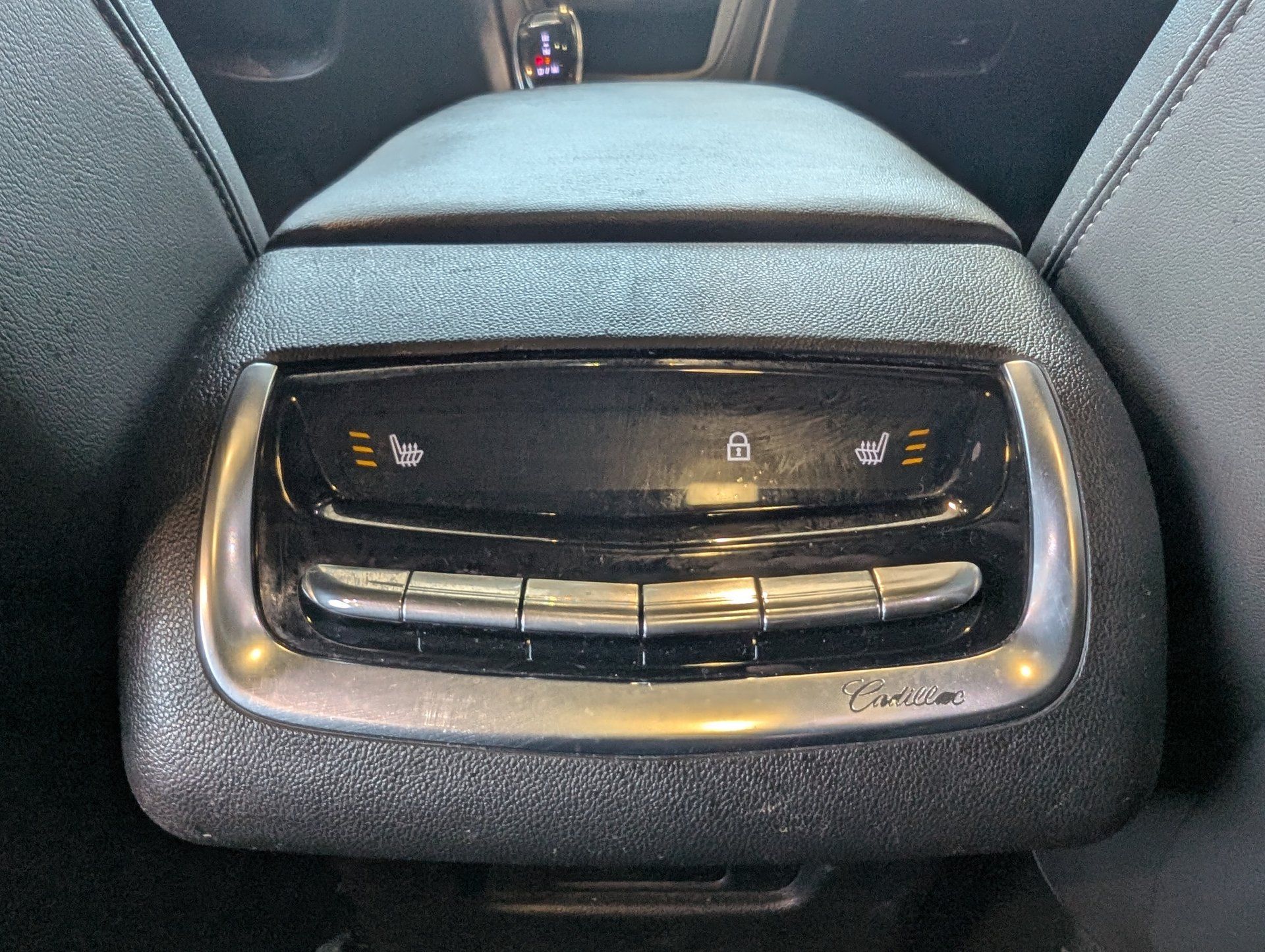 Cadillac XT6 2022 - Image 30