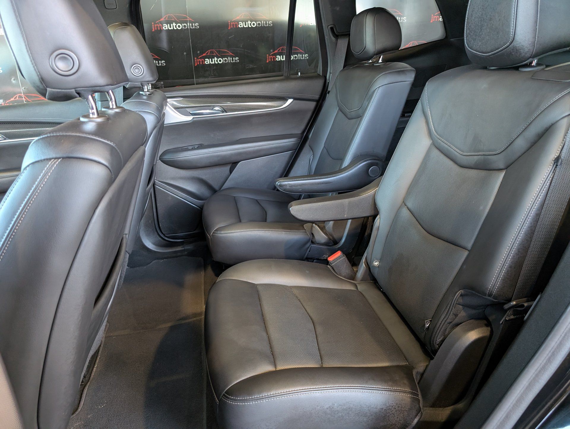 Cadillac XT6 2022 - Image 29
