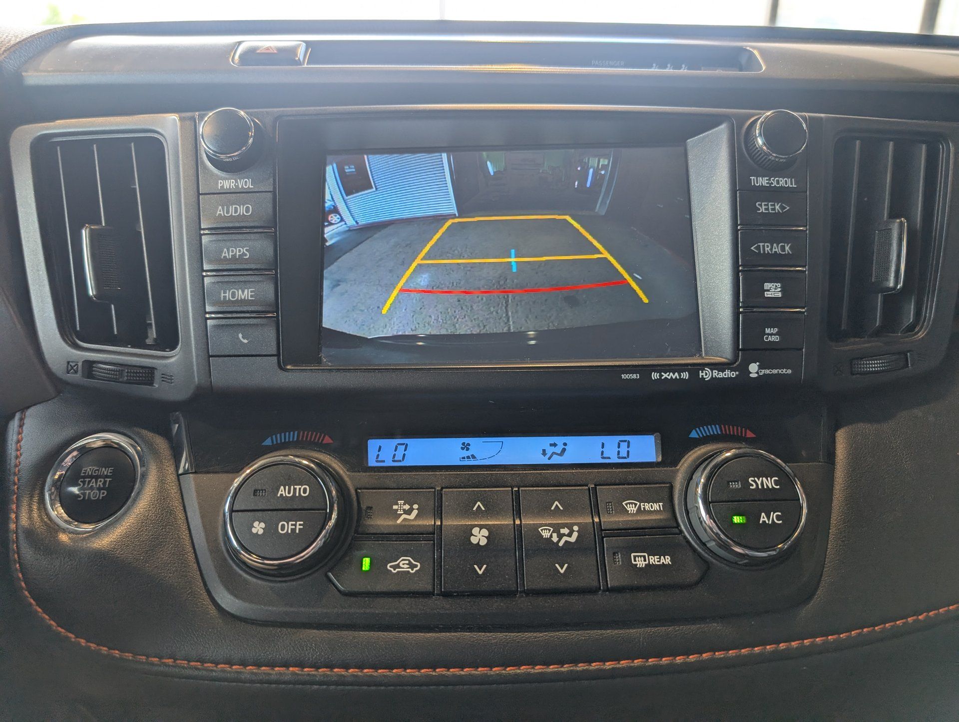 Toyota RAV4 2017 - Image 26