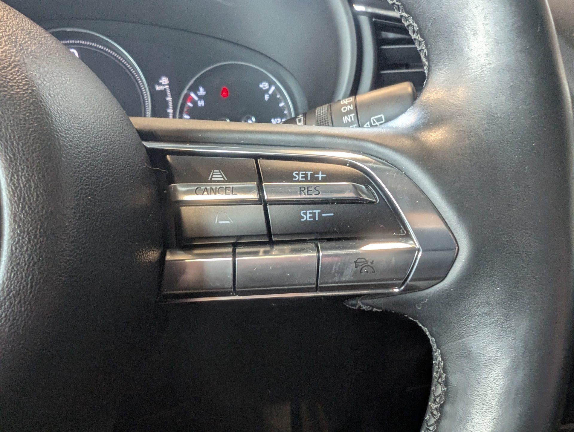 Mazda CX-30 2021 - Image 18