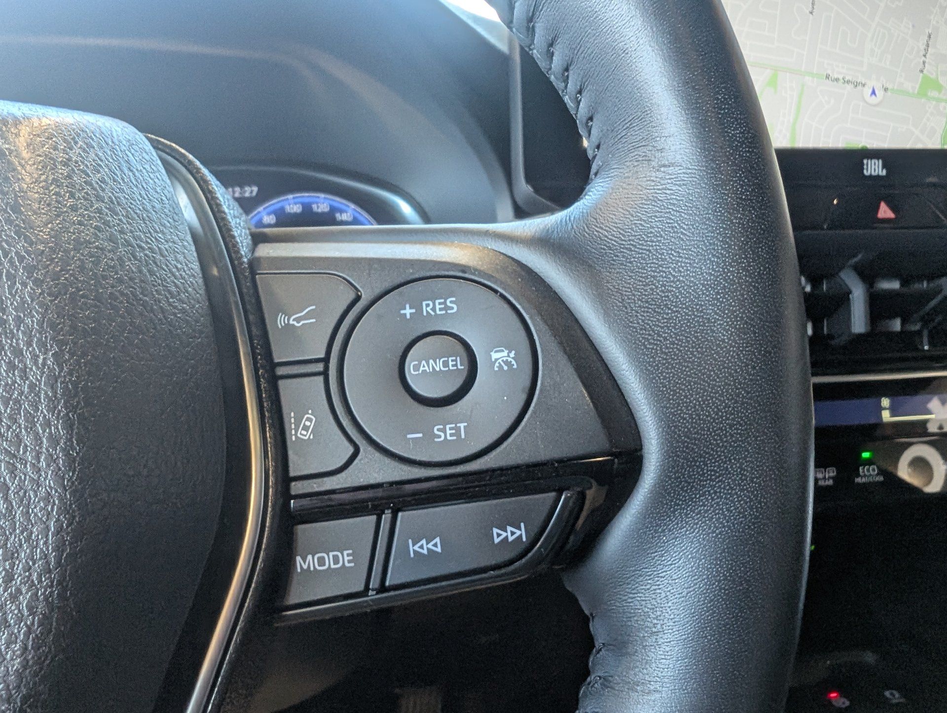 Toyota Venza 2024 - Image 21