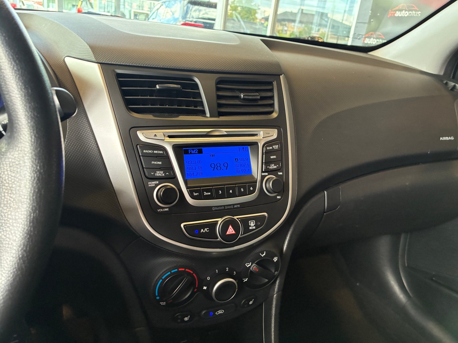 Hyundai Accent 2014 - Image 15