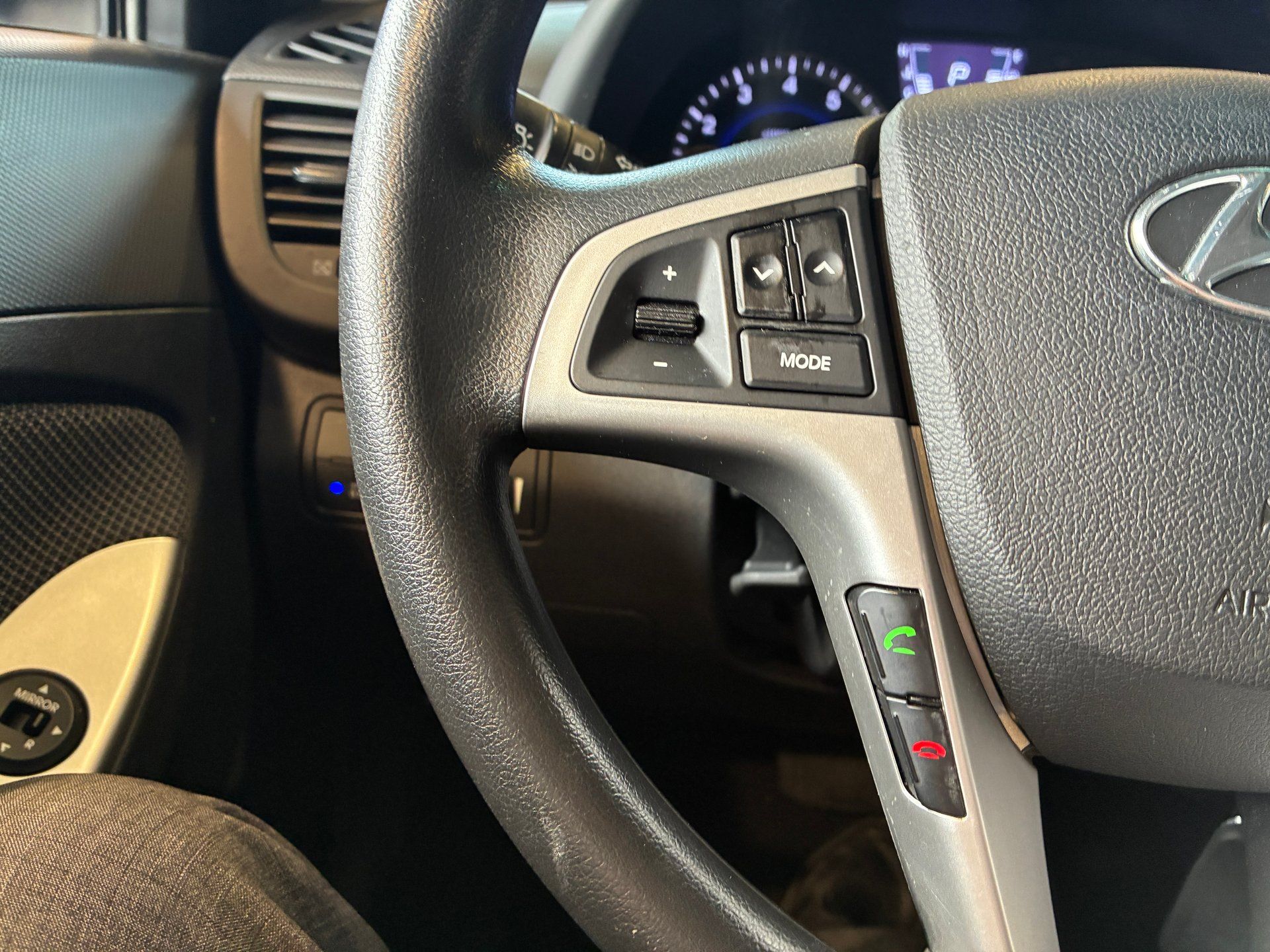 Hyundai Accent 2014 - Image 18