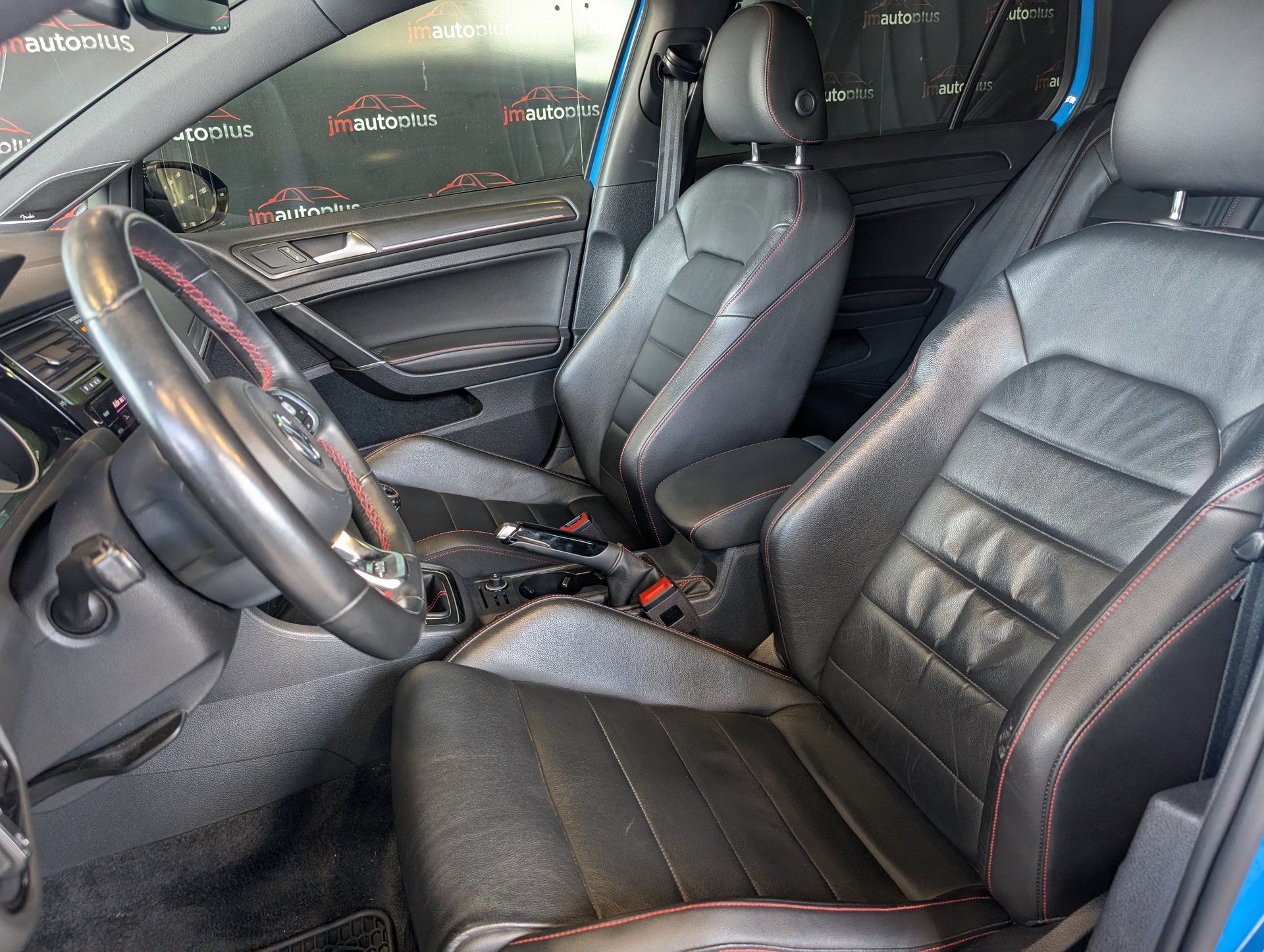Volkswagen Golf GTI 2021 - Image 14