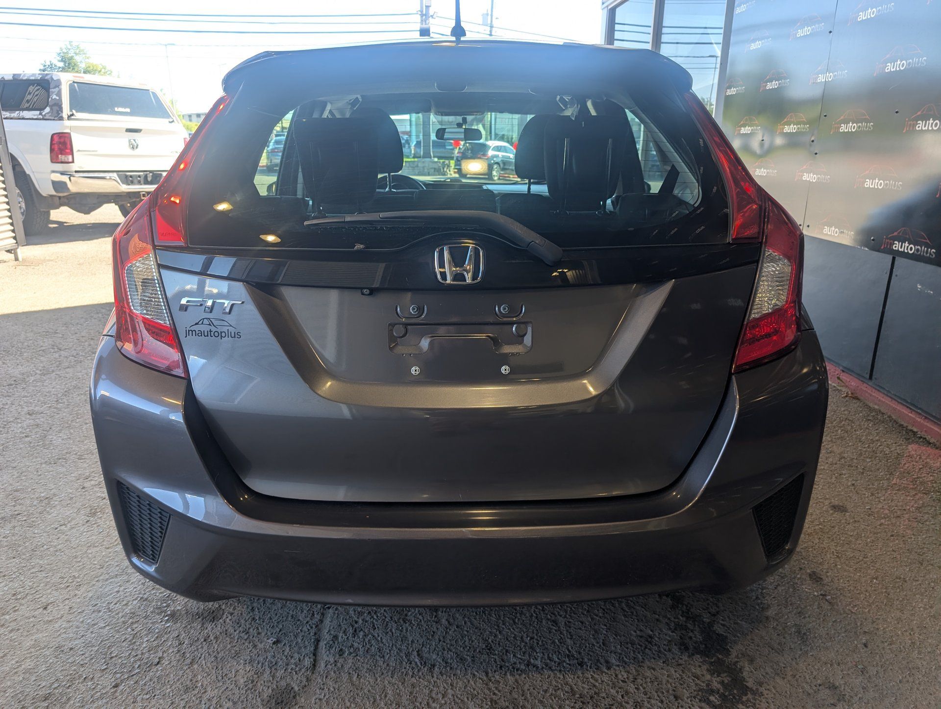 Honda Fit 2016 - Image 9