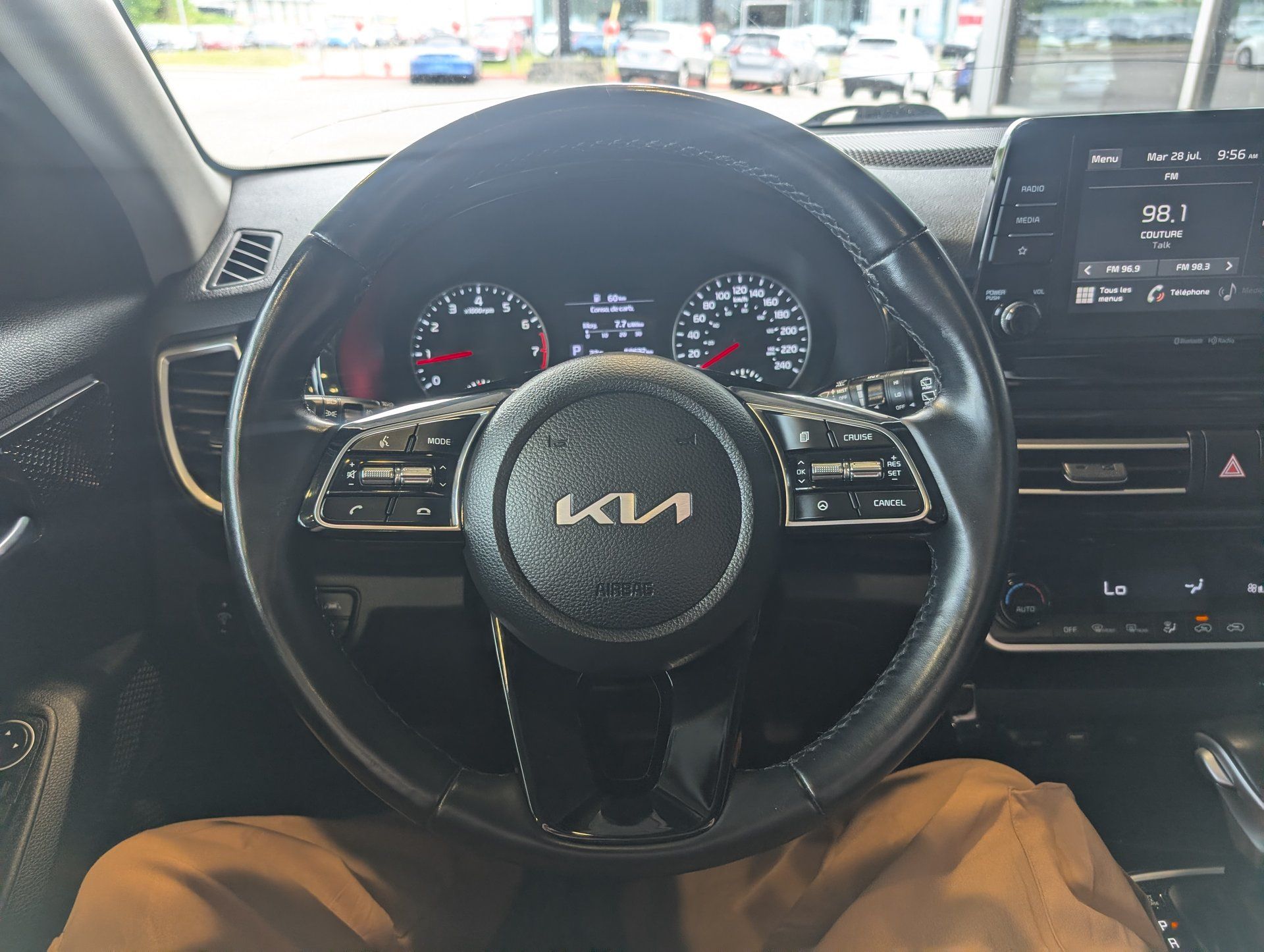 Kia Seltos 2023 - Image 18