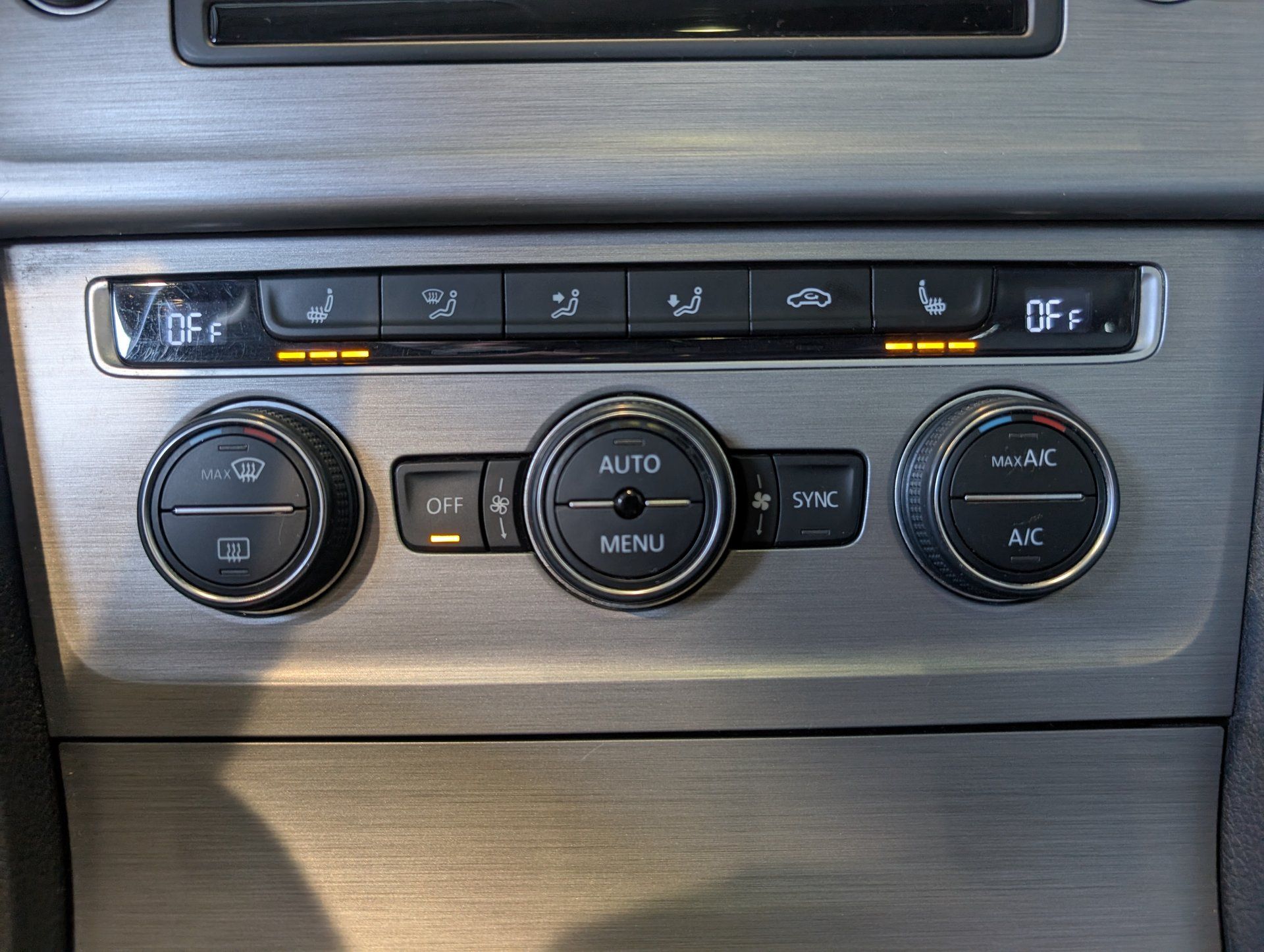 Volkswagen Golf 2016 - Image 25