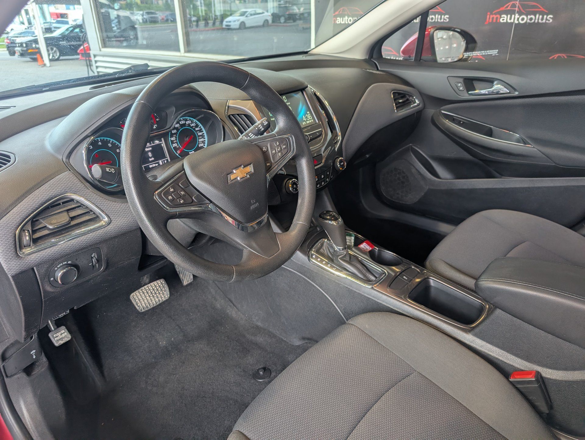 Chevrolet Cruze 2018 - Image 14