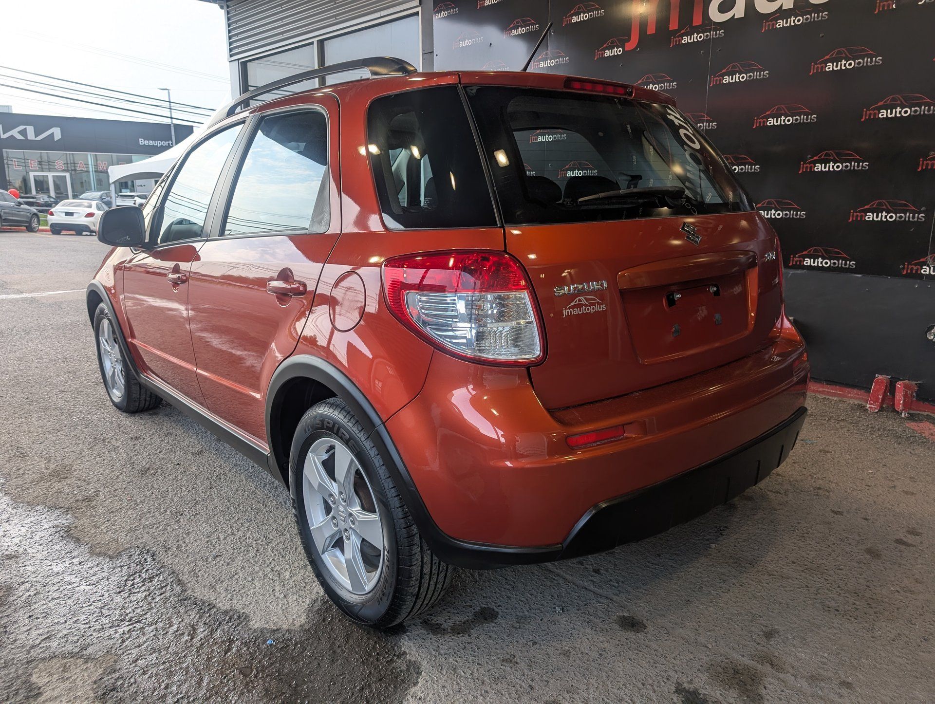 Suzuki SX4 2010 - Image 11