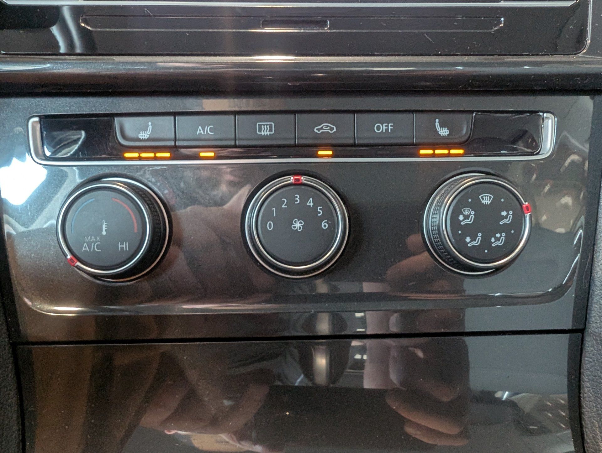 Volkswagen Golf 2018 - Image 23