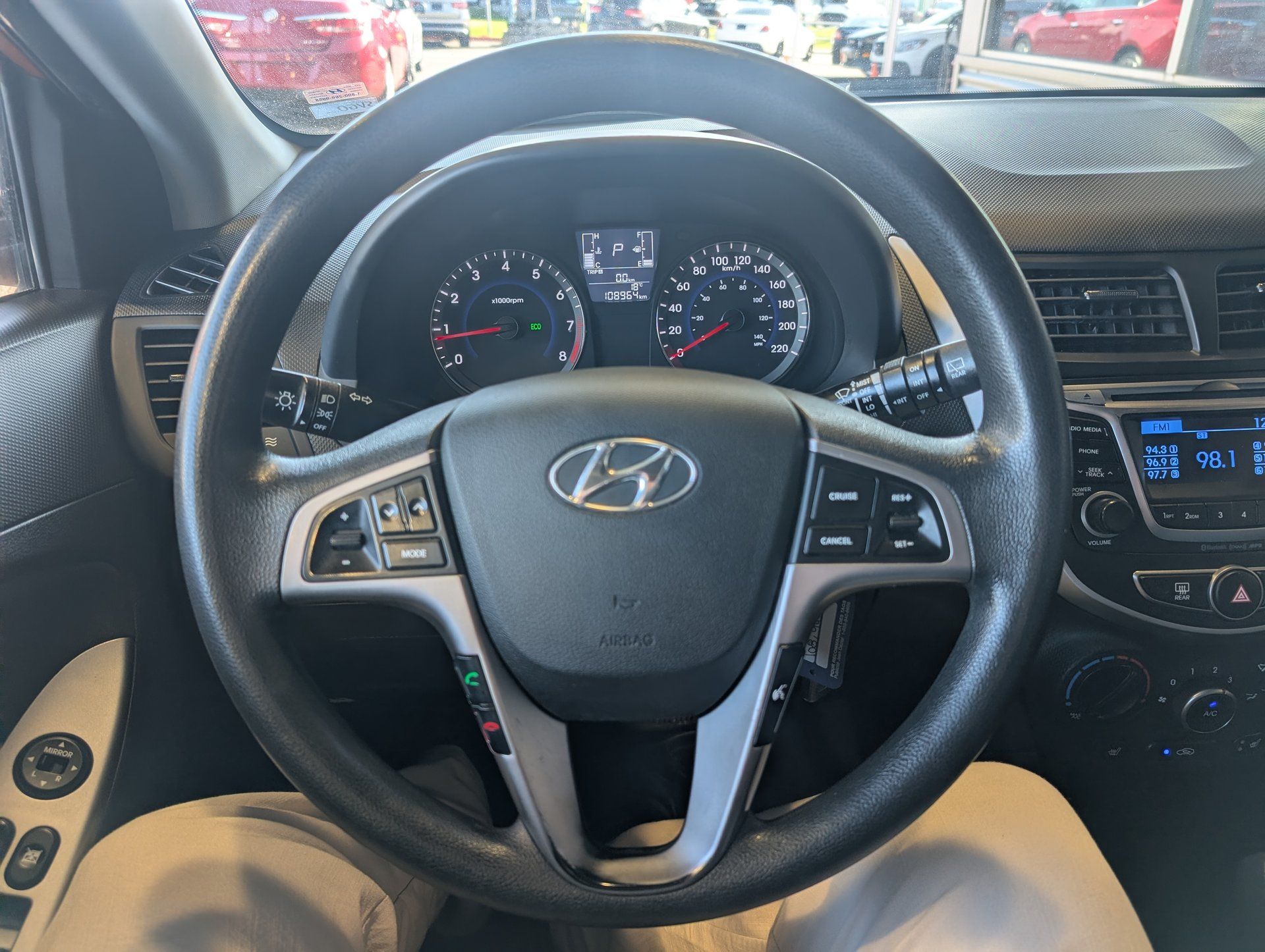 Hyundai Accent 2016 - Image 16