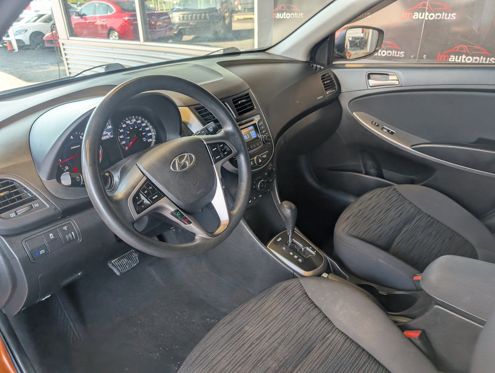 Hyundai Accent 2016 - Image 13
