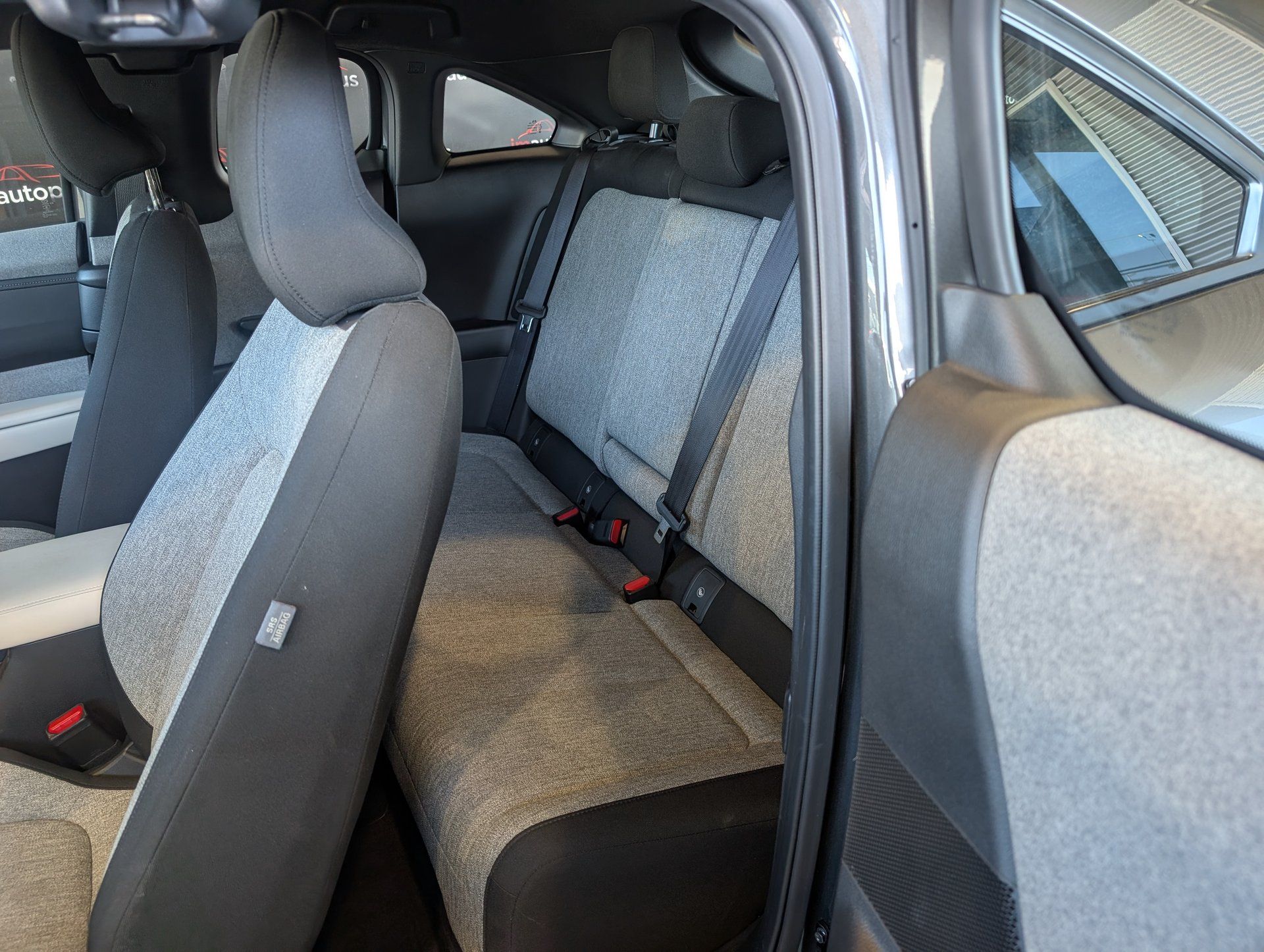 Mazda MX-30 EV 2023 - Image 26