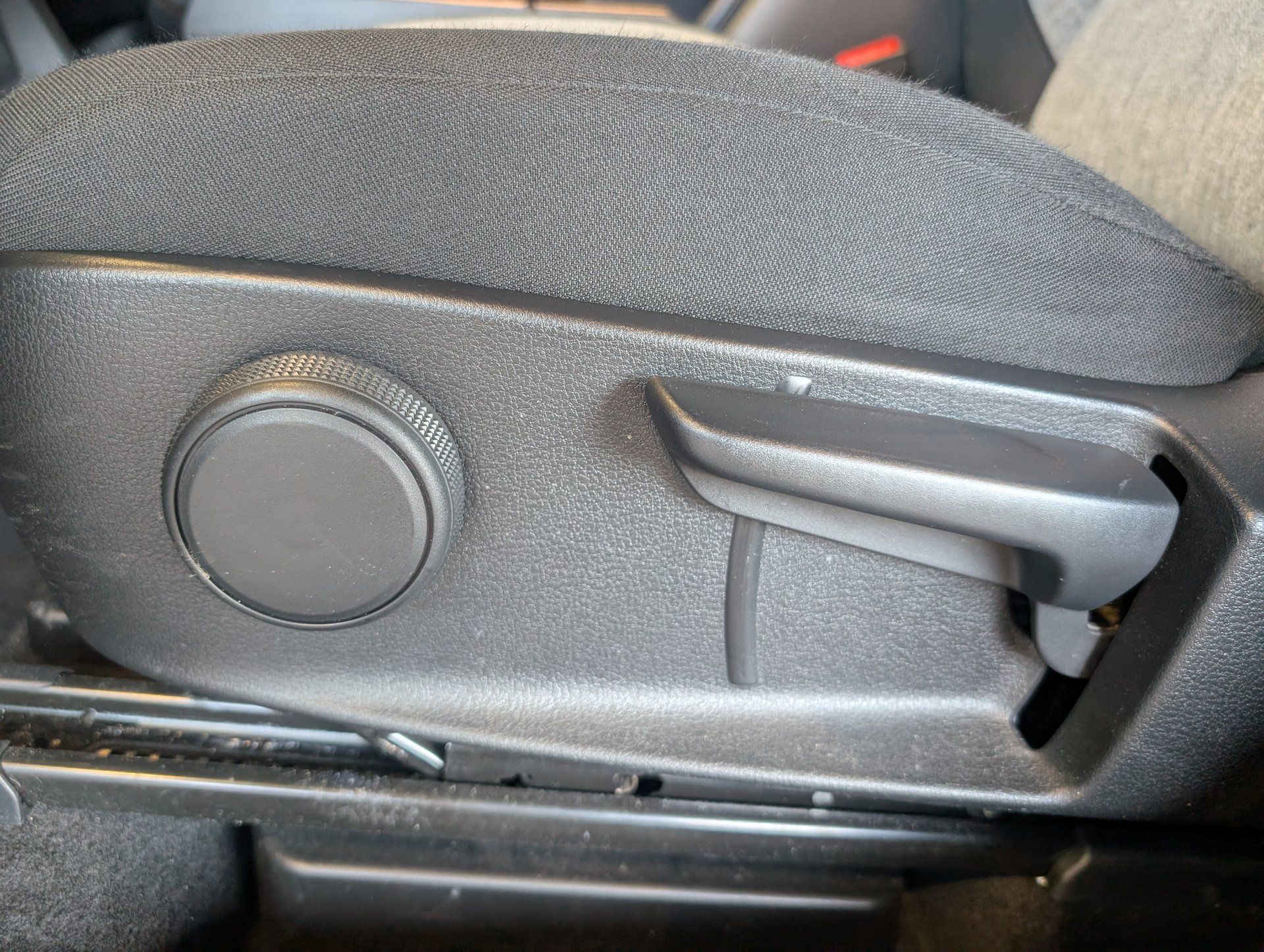 Mazda MX-30 EV 2023 - Image 15