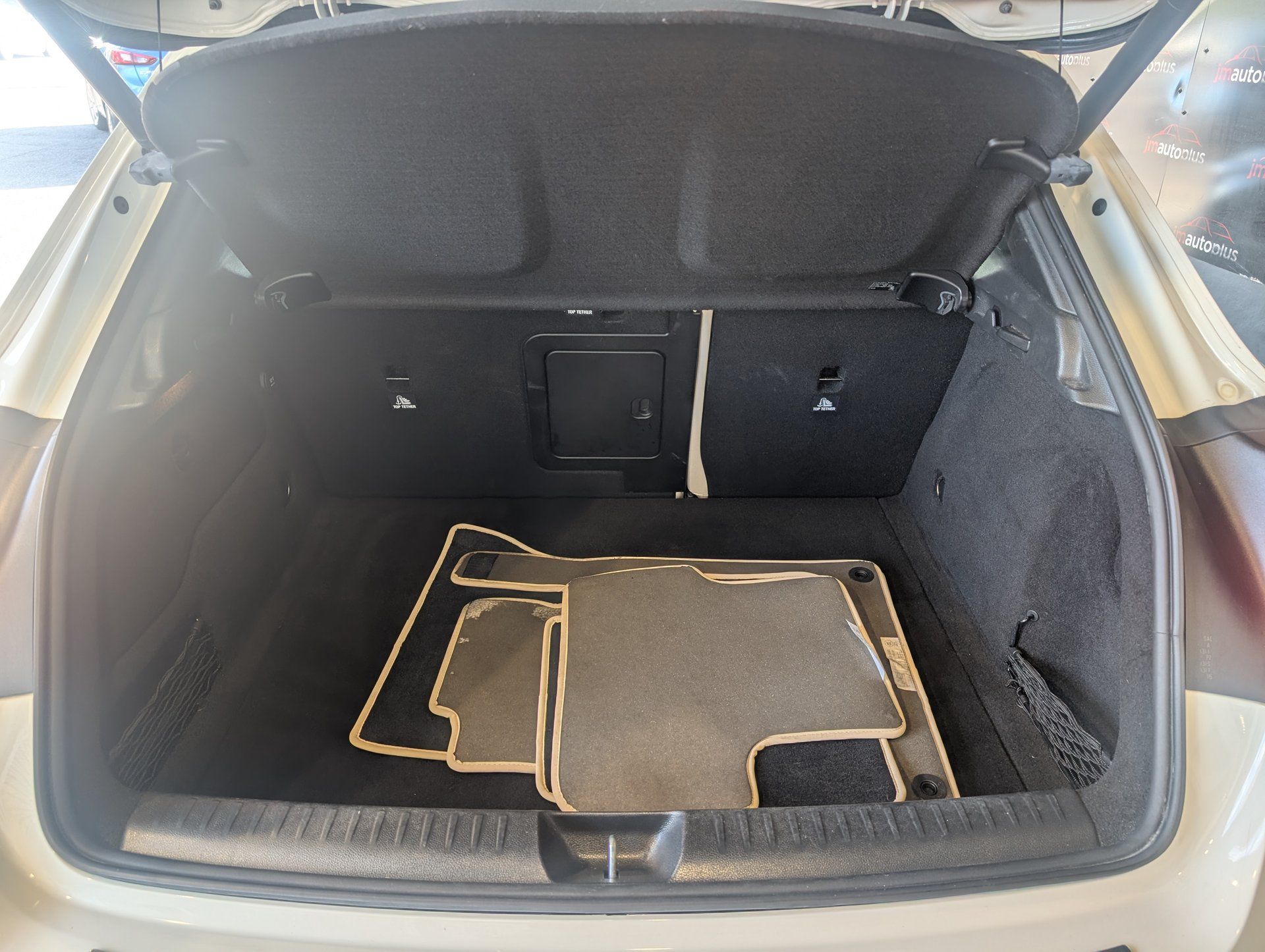 Mercedes-Benz GLA 250 2018 - Image 29