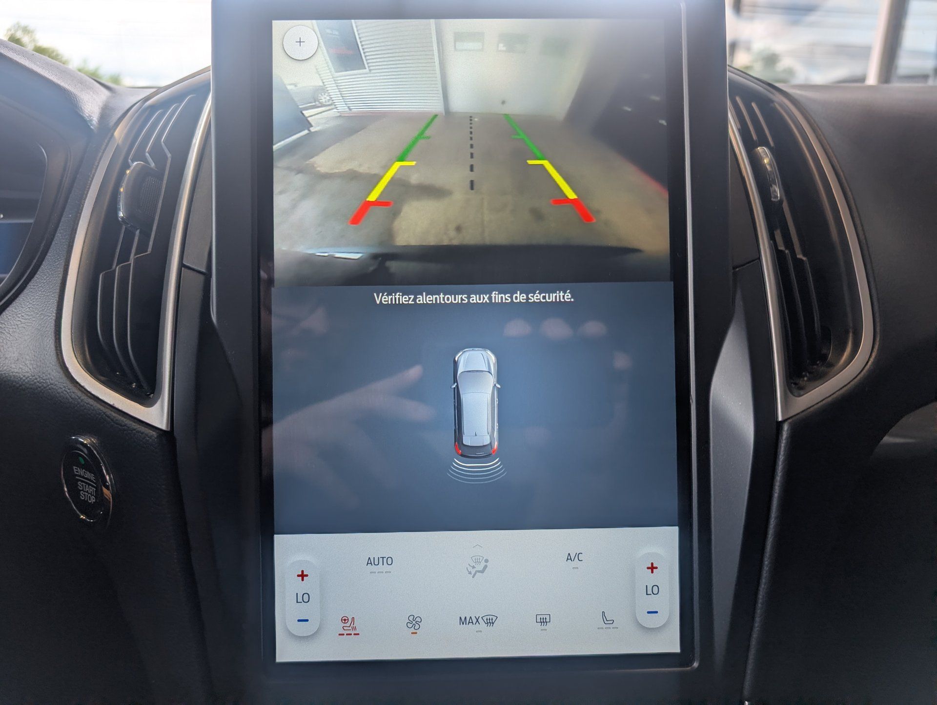 Ford Edge 2023 - Image 24