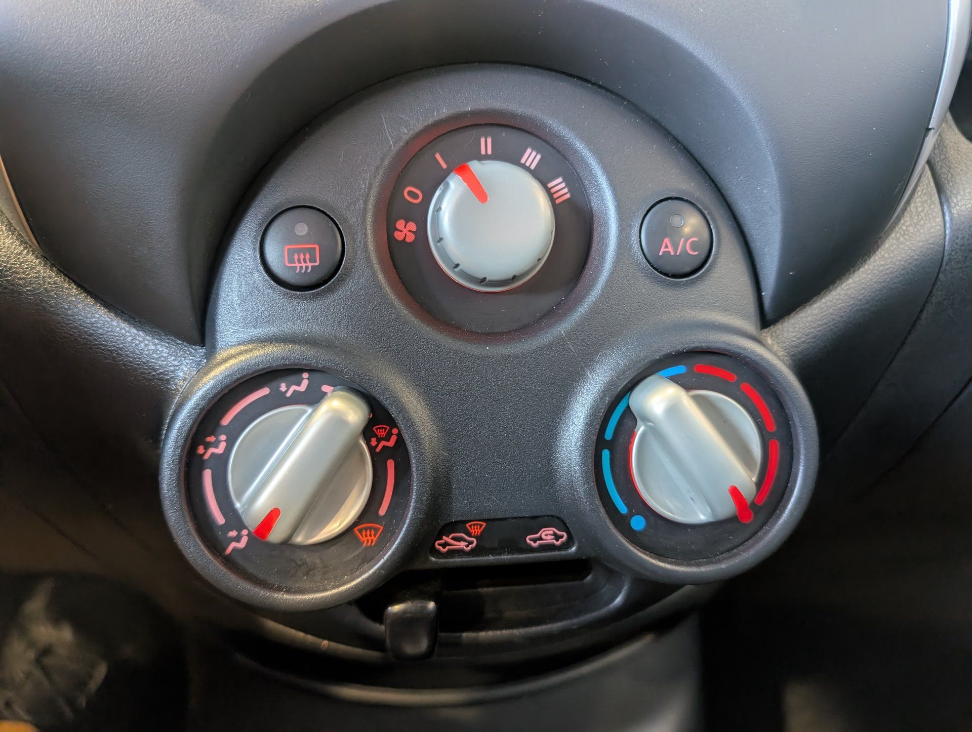 Nissan Versa Note 2014 - Image 21