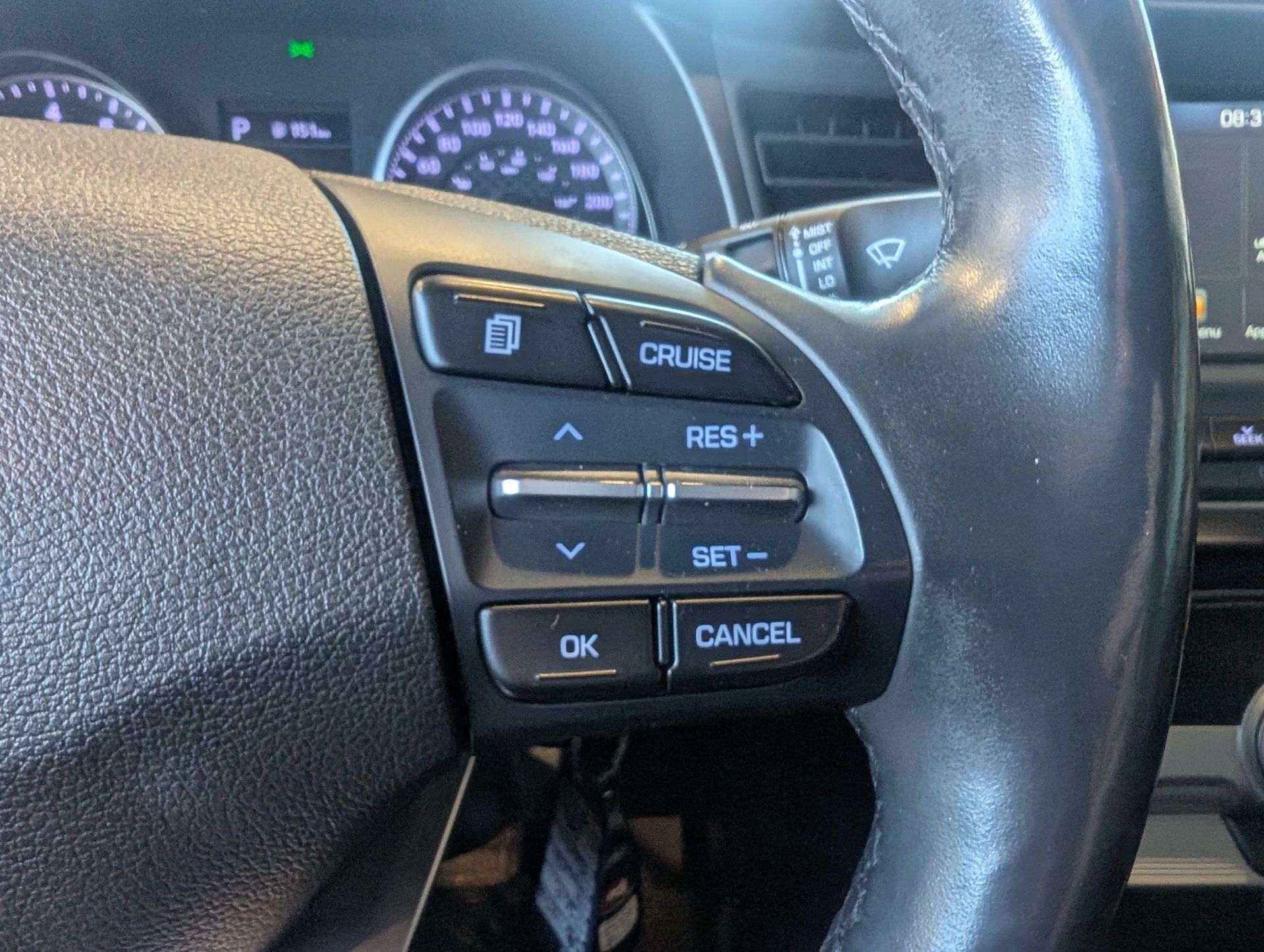 Hyundai Elantra 2019 - Image 17