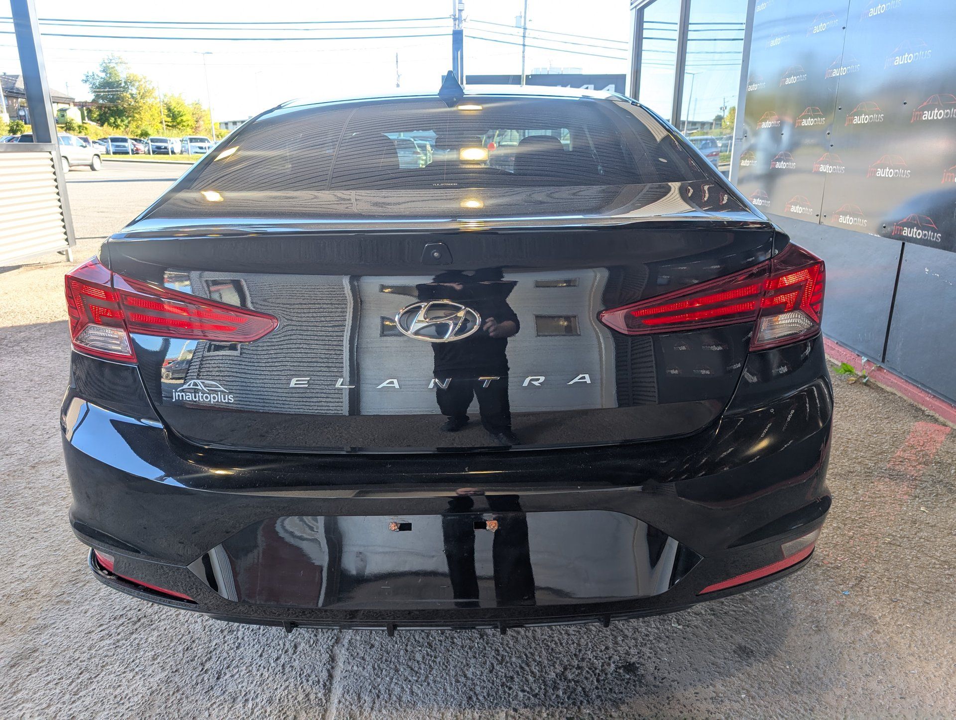 Hyundai Elantra 2019 - Image 9