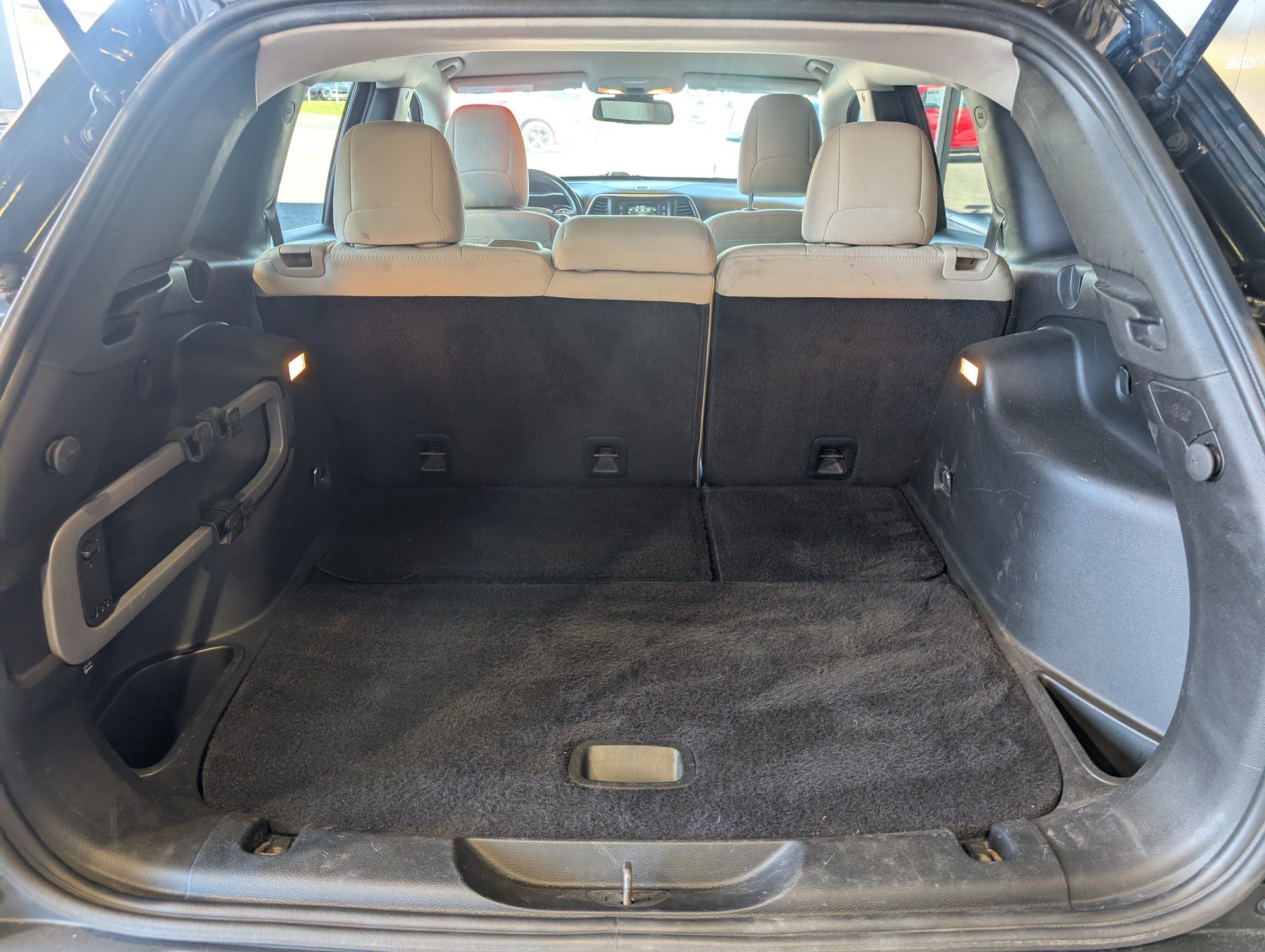 Jeep Cherokee 2015 - Image 24