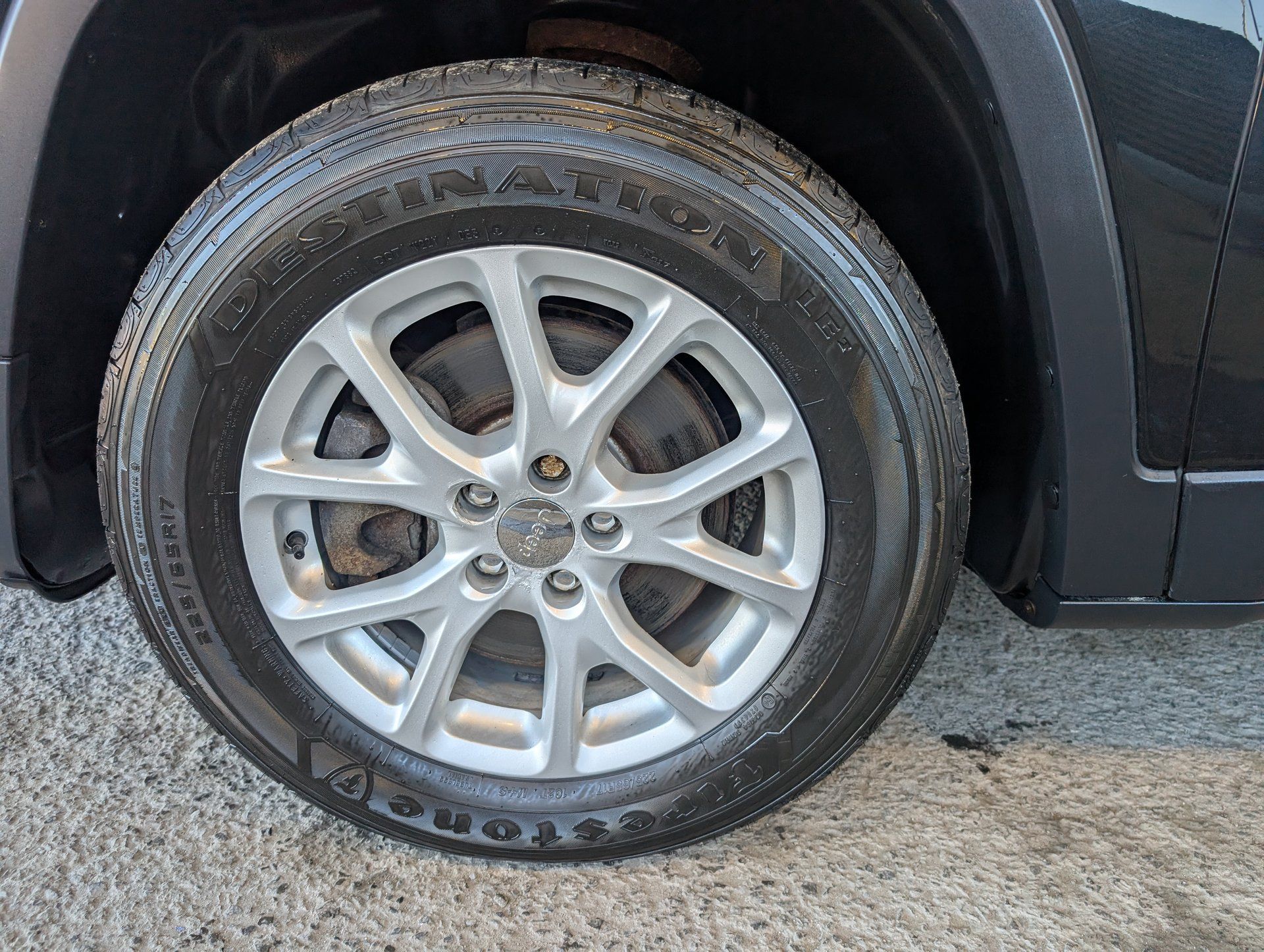 Jeep Cherokee 2015 - Image 25