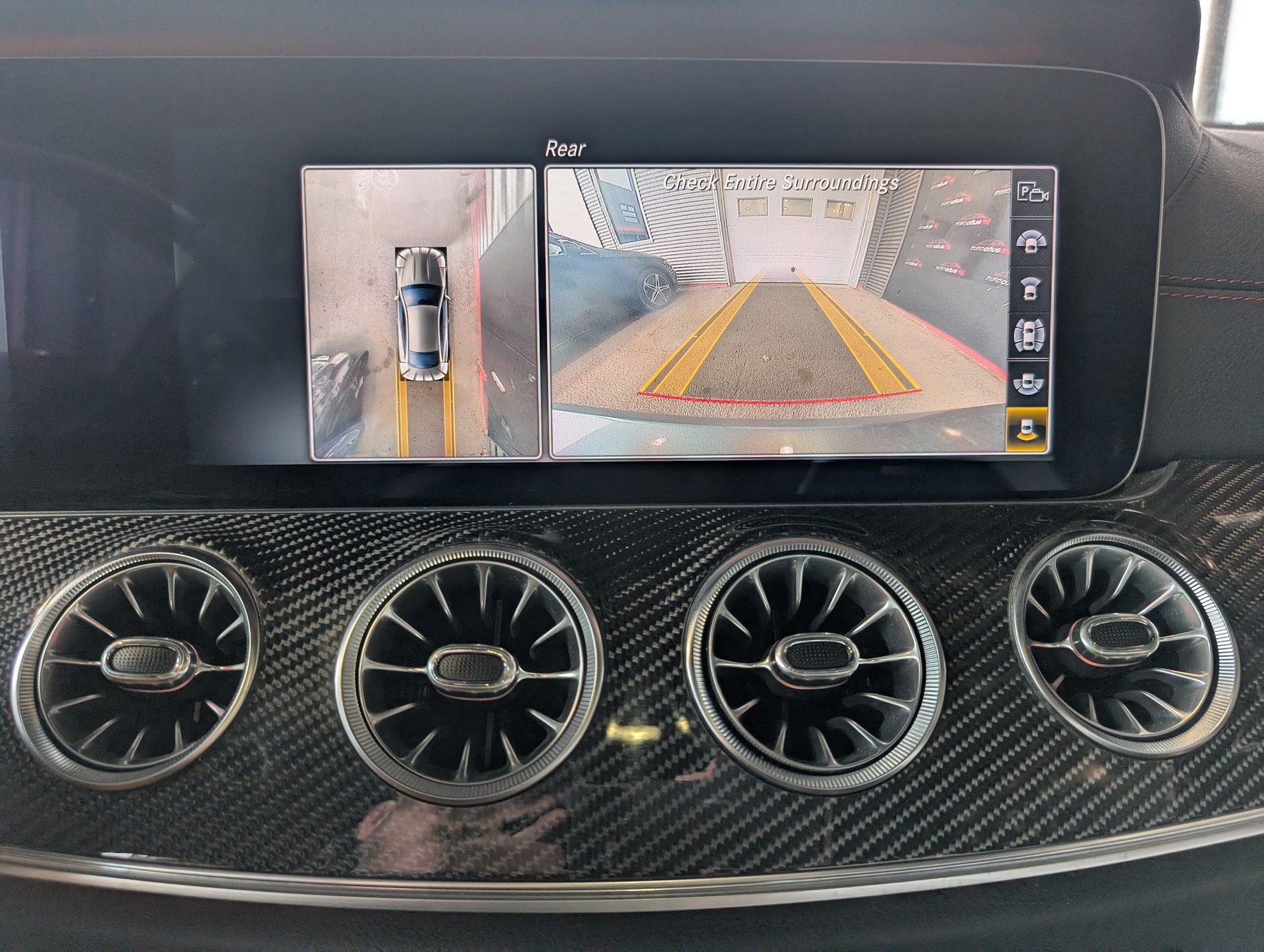 Mercedes-Benz AMG E 53 2020 - Image 25