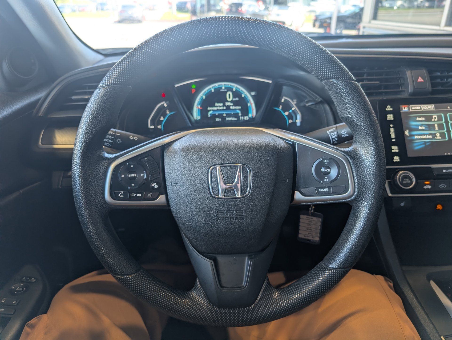 Honda Civic 2018 - Image 16