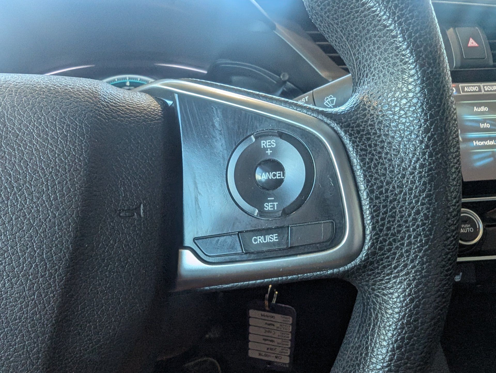 Honda Civic 2018 - Image 18
