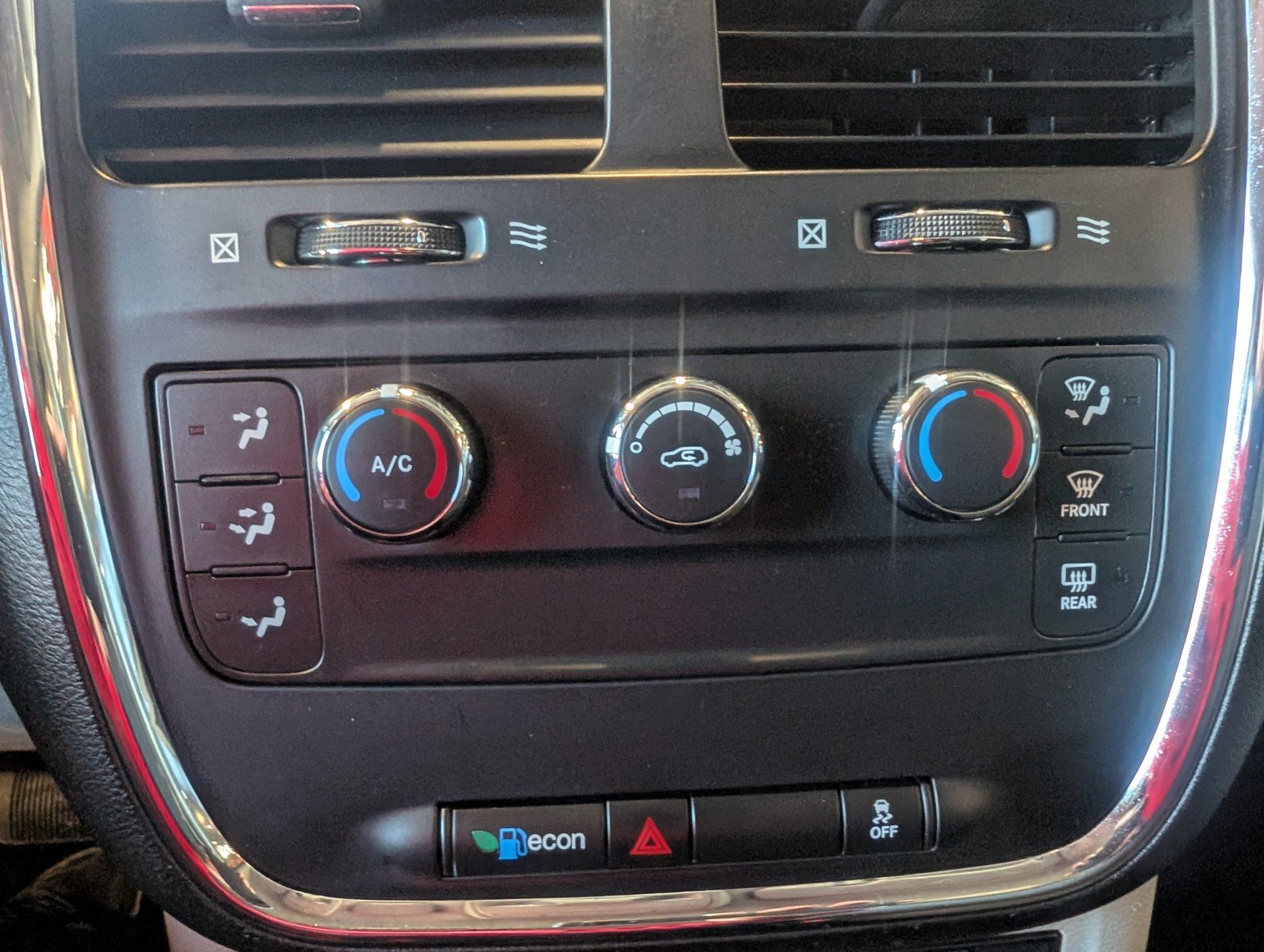 Dodge Grand Caravan 2017 - Image 21