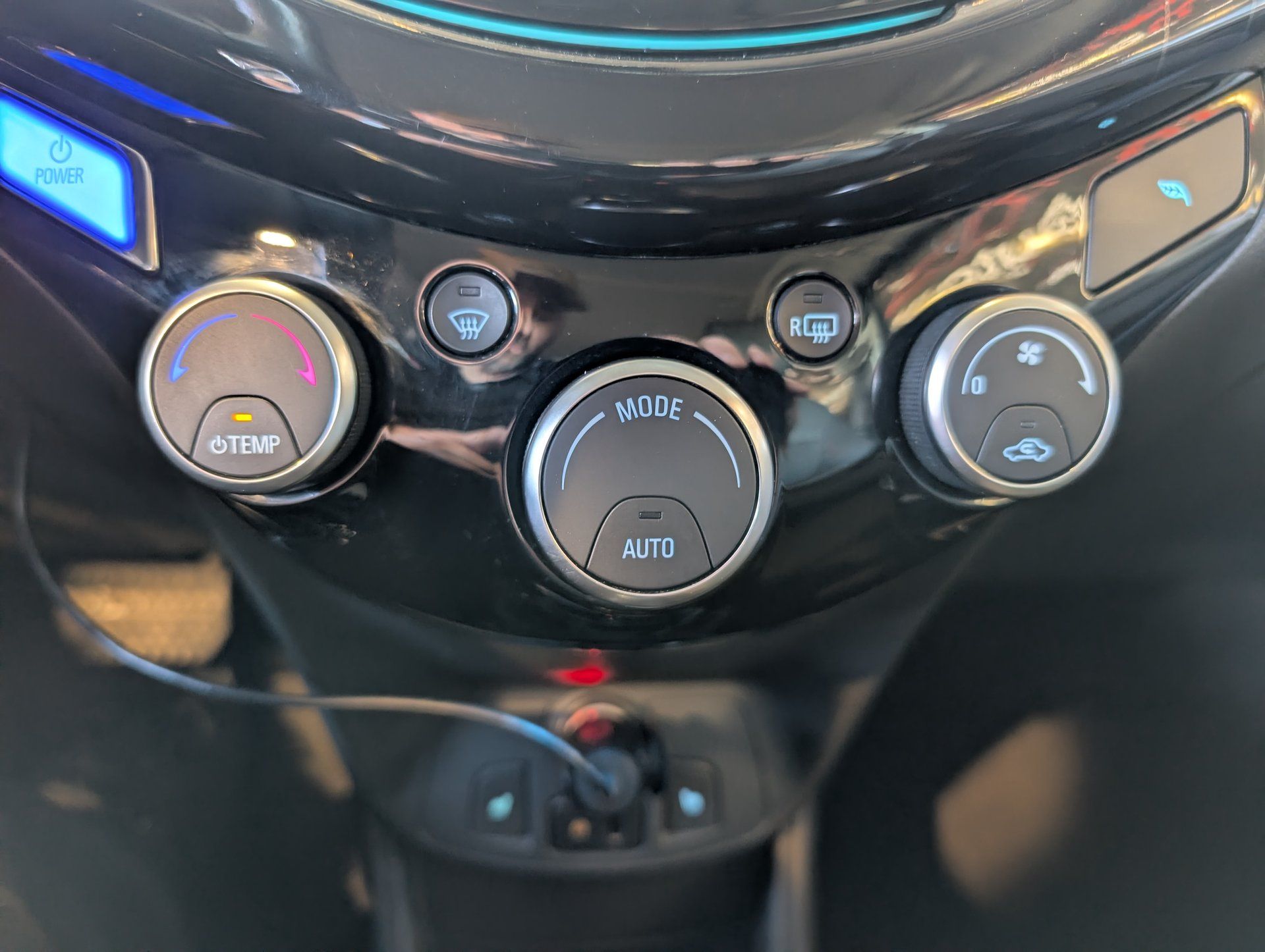 Chevrolet Spark 2016 - Image 22