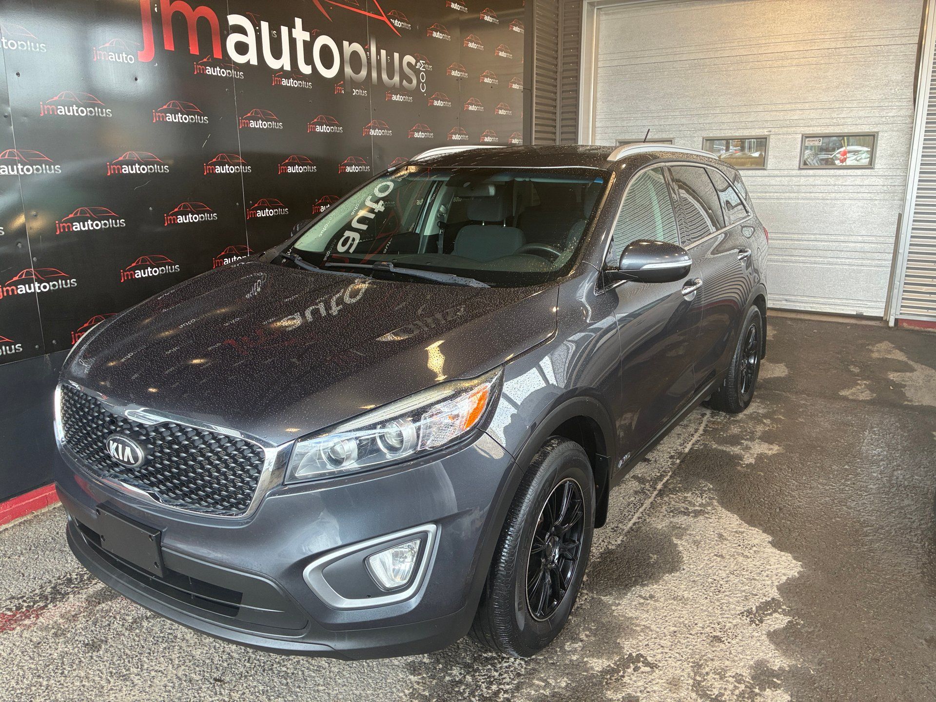 Kia Sorento 2017 - Image 1