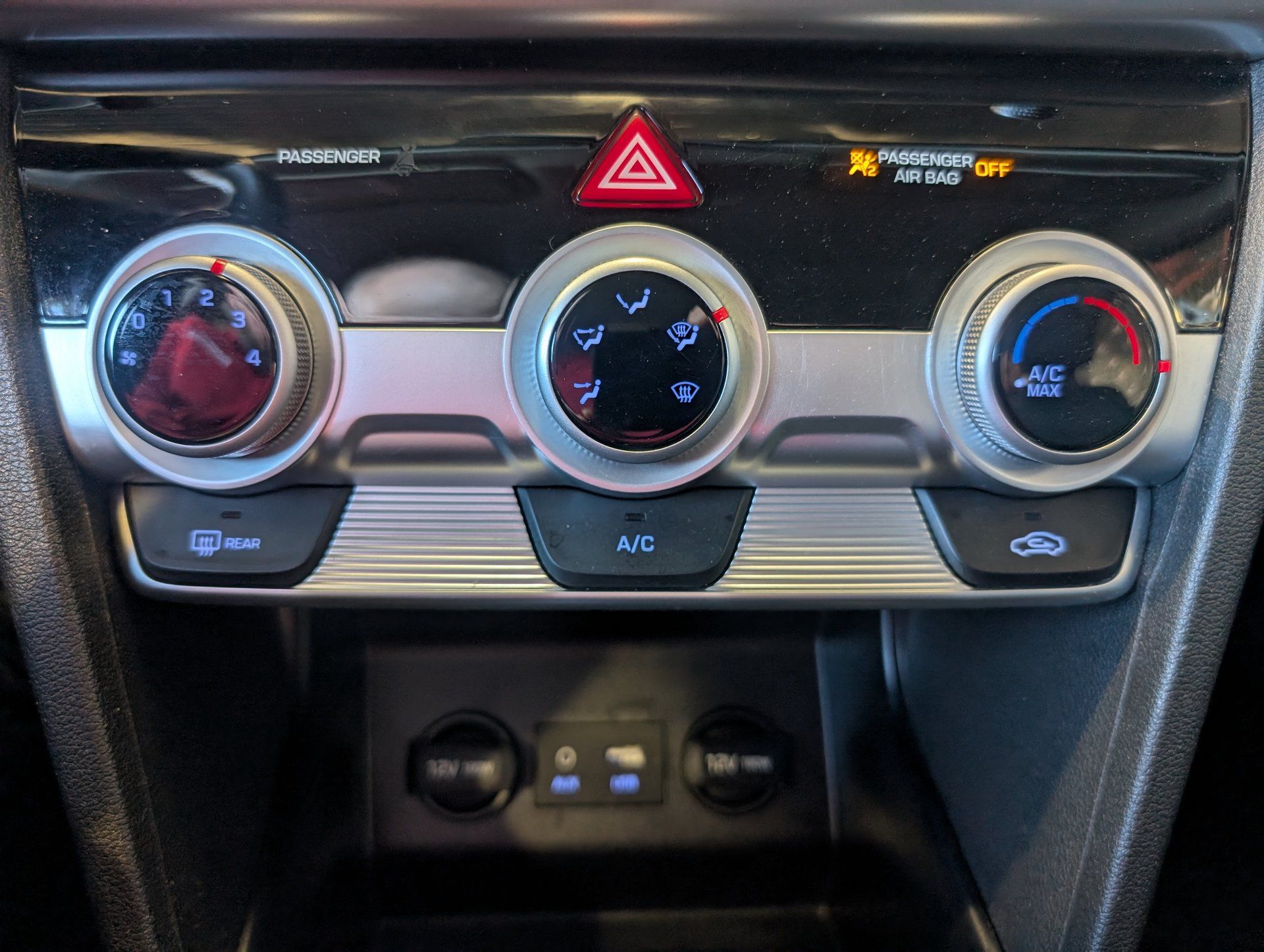 Hyundai Elantra 2020 - Image 22