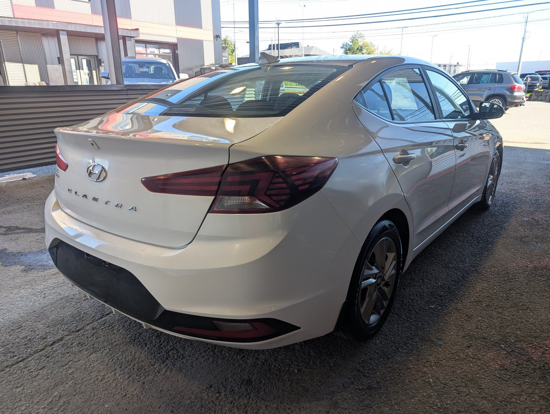 Hyundai Elantra 2020 - Image 7
