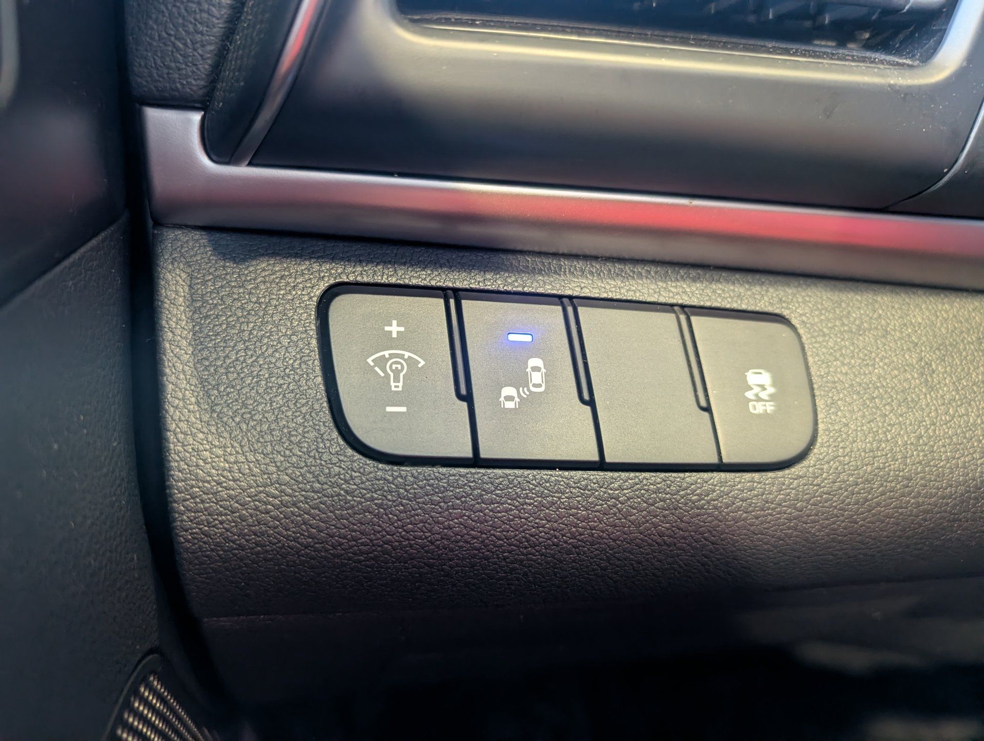 Hyundai Elantra 2020 - Image 19