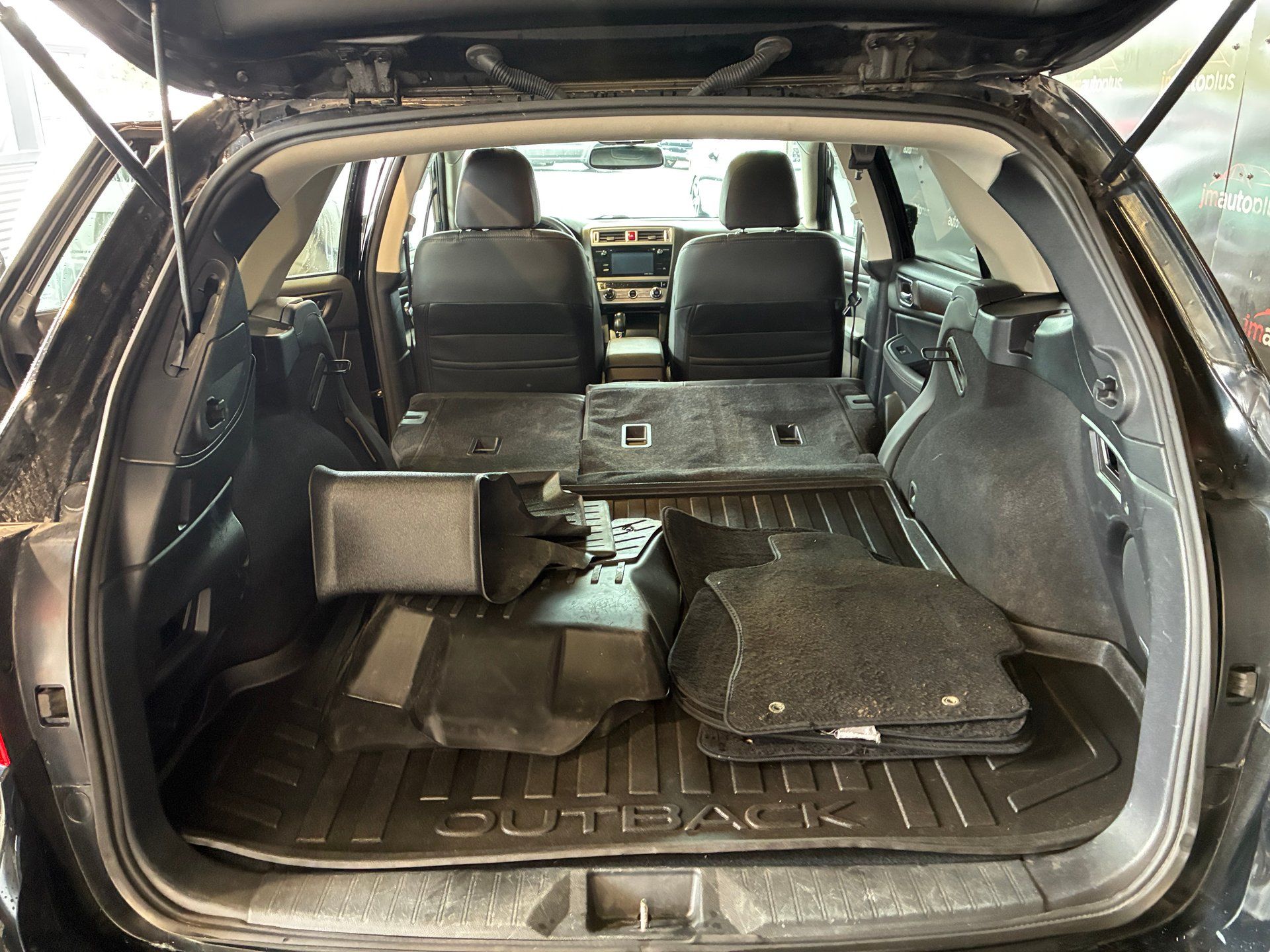 Subaru Outback 2017 - Image 22