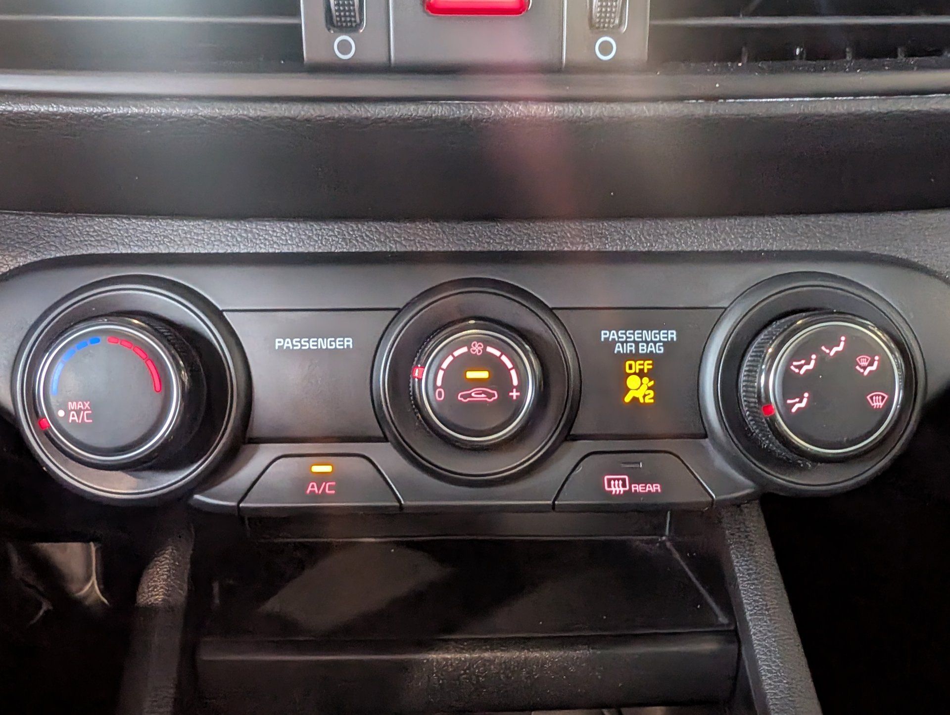 Kia Forte 2021 - Image 21