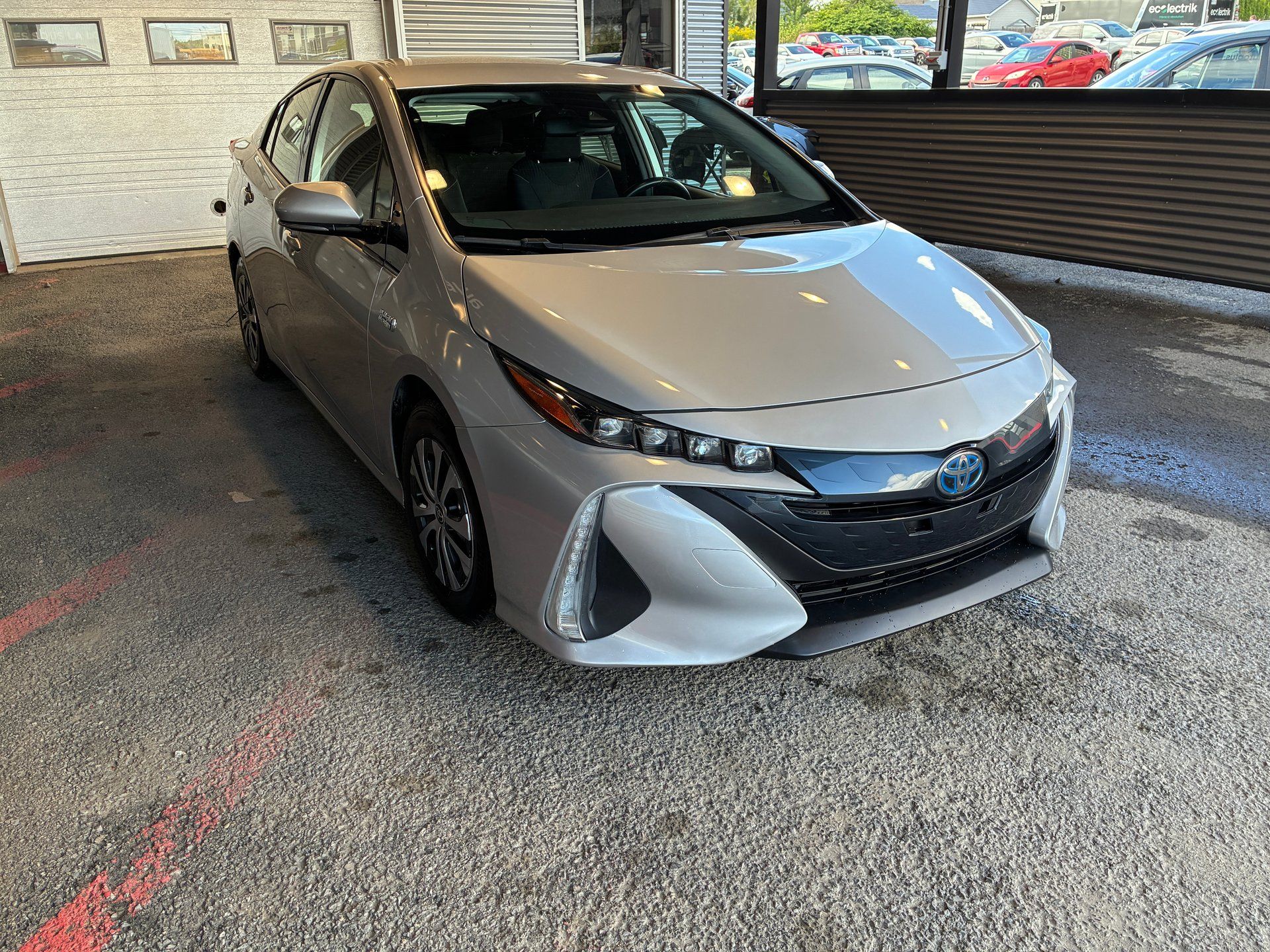 Toyota Prius Prime 2020 - Image 6