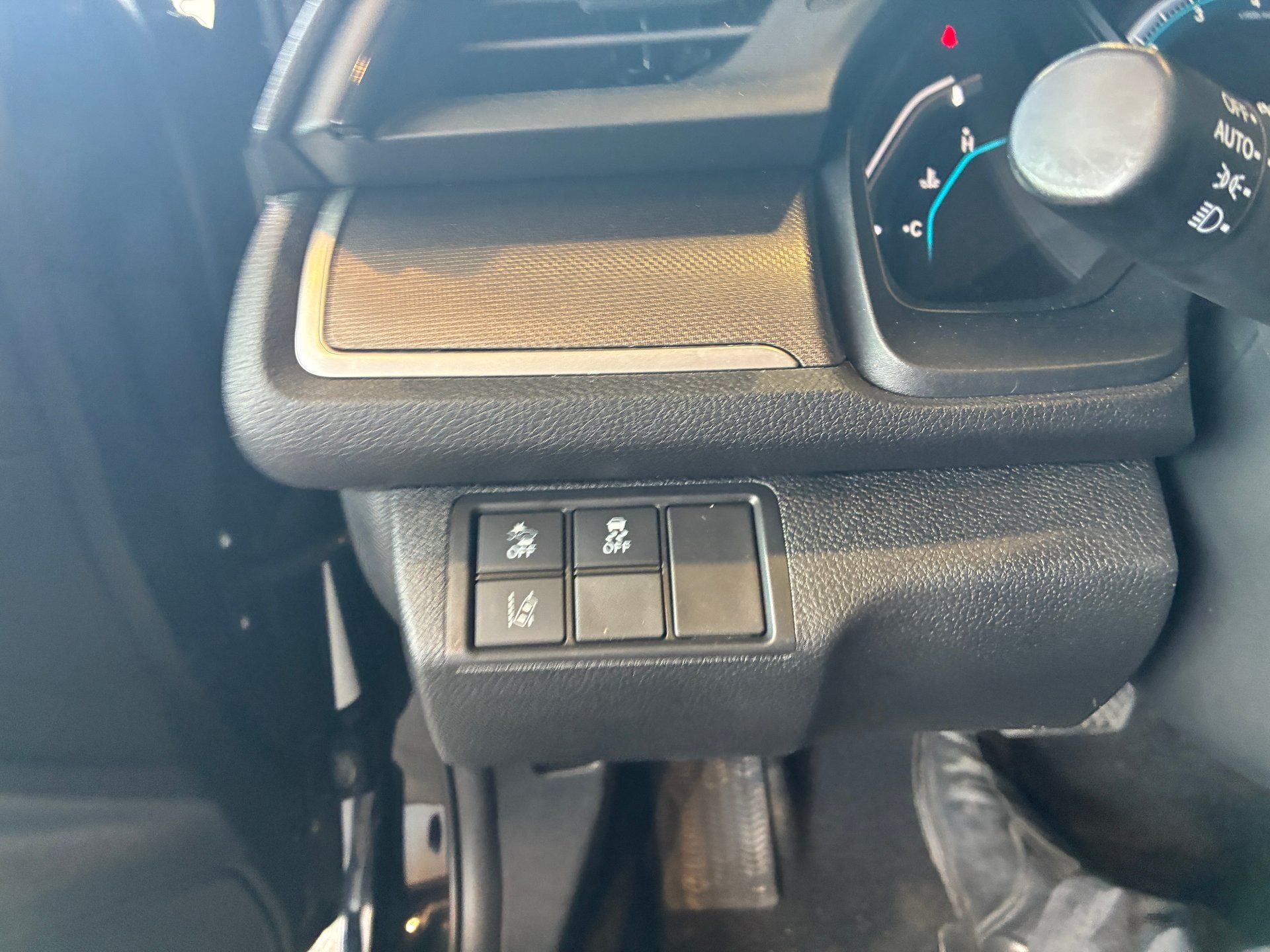 Honda Civic 2021 - Image 15