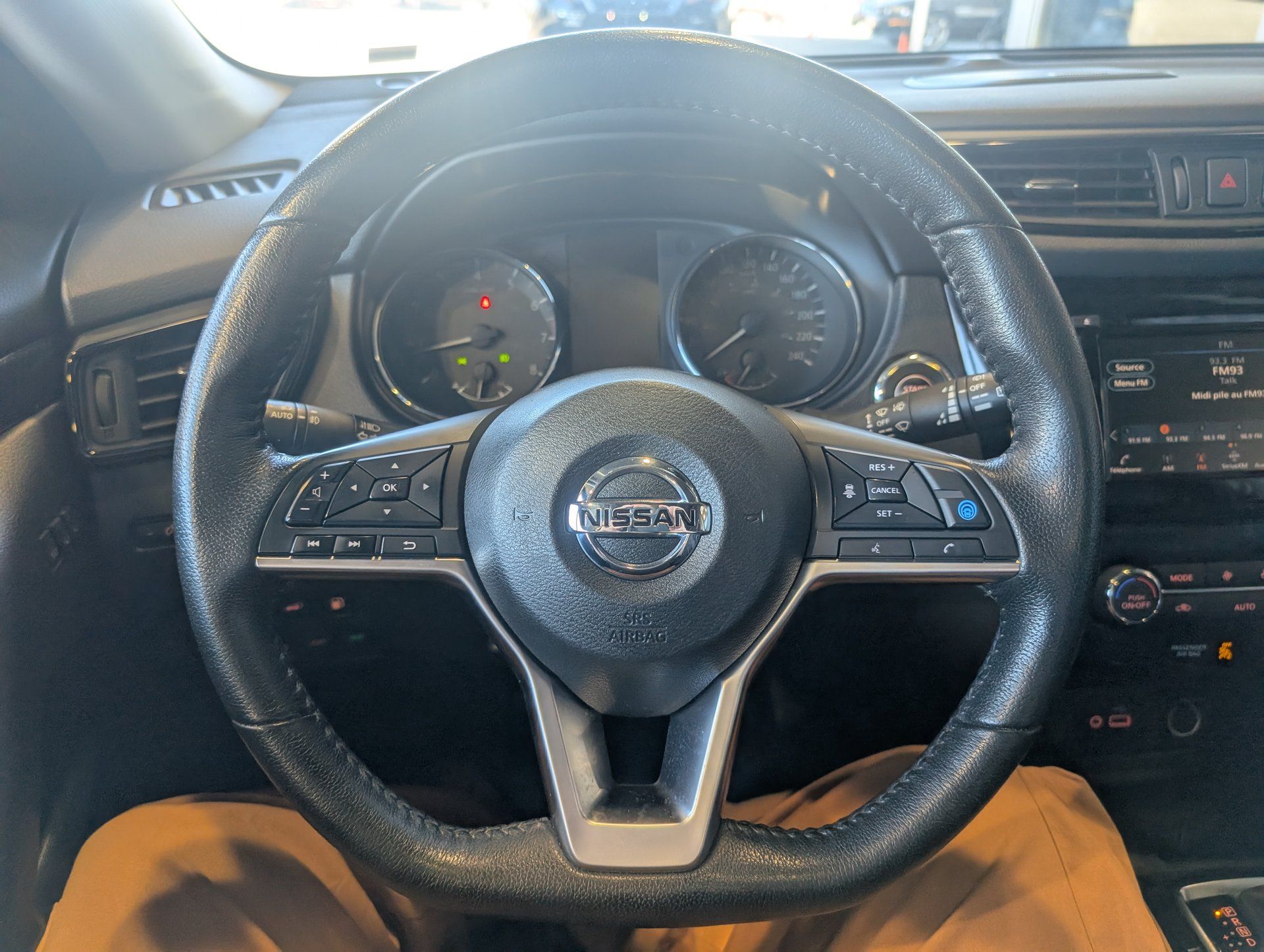 Nissan Rogue 2020 - Image 18