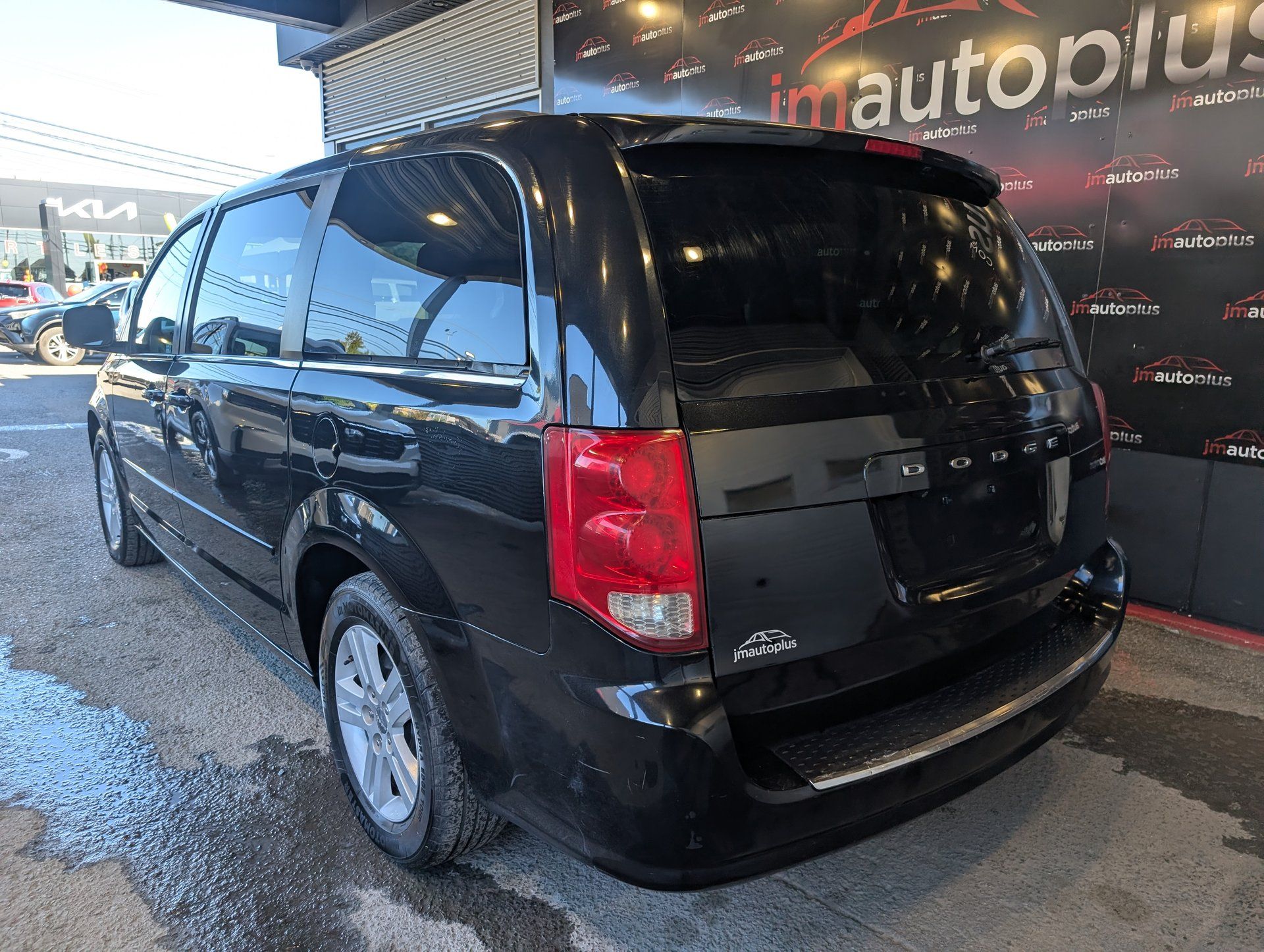 Dodge Grand Caravan 2017 - Image 11