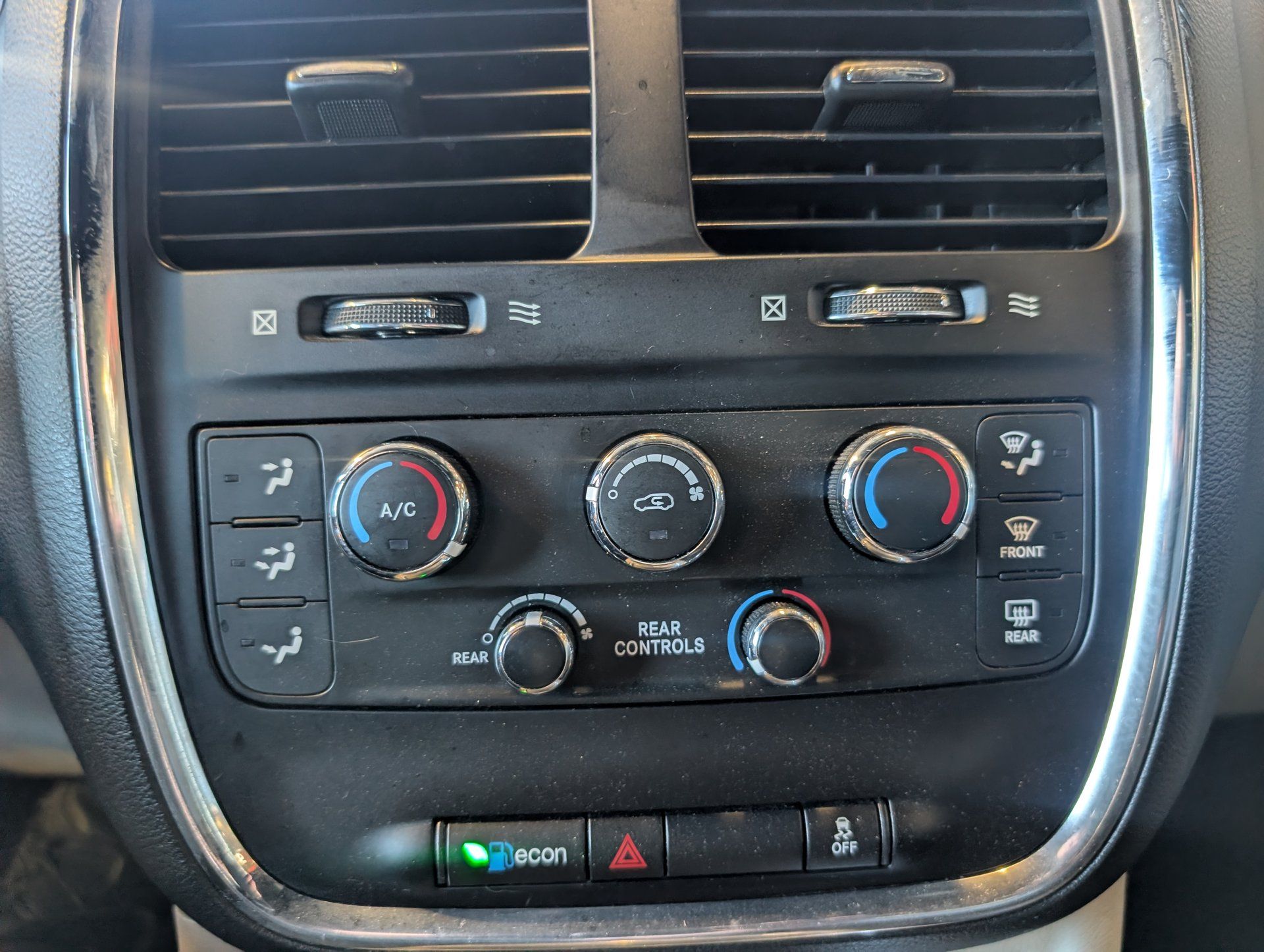 Dodge Grand Caravan 2017 - Image 22