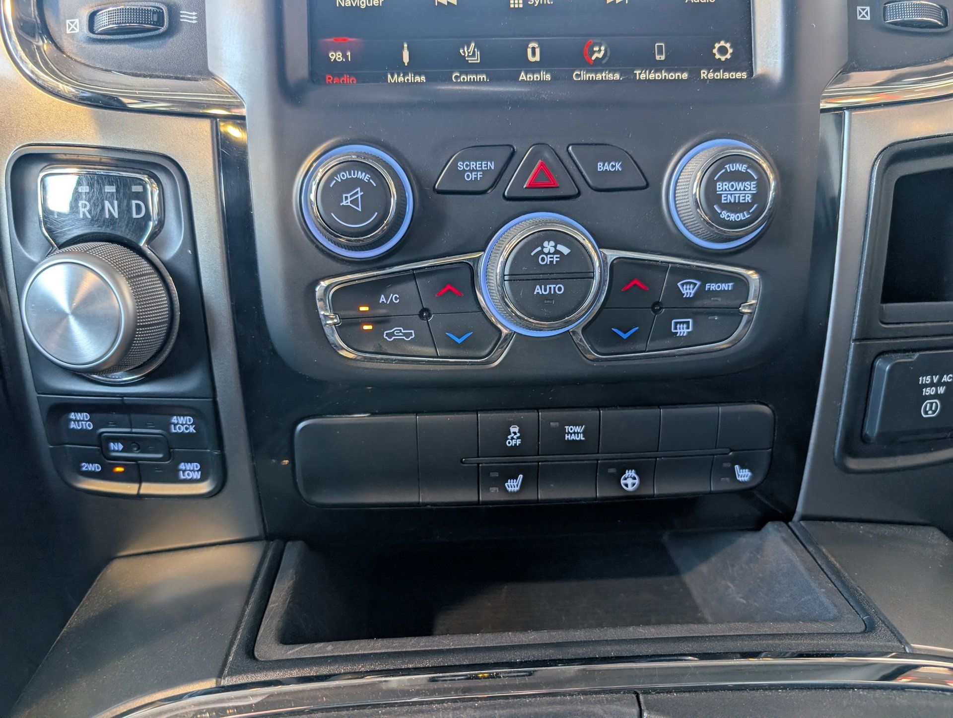 Ram 1500 2018 - Image 24