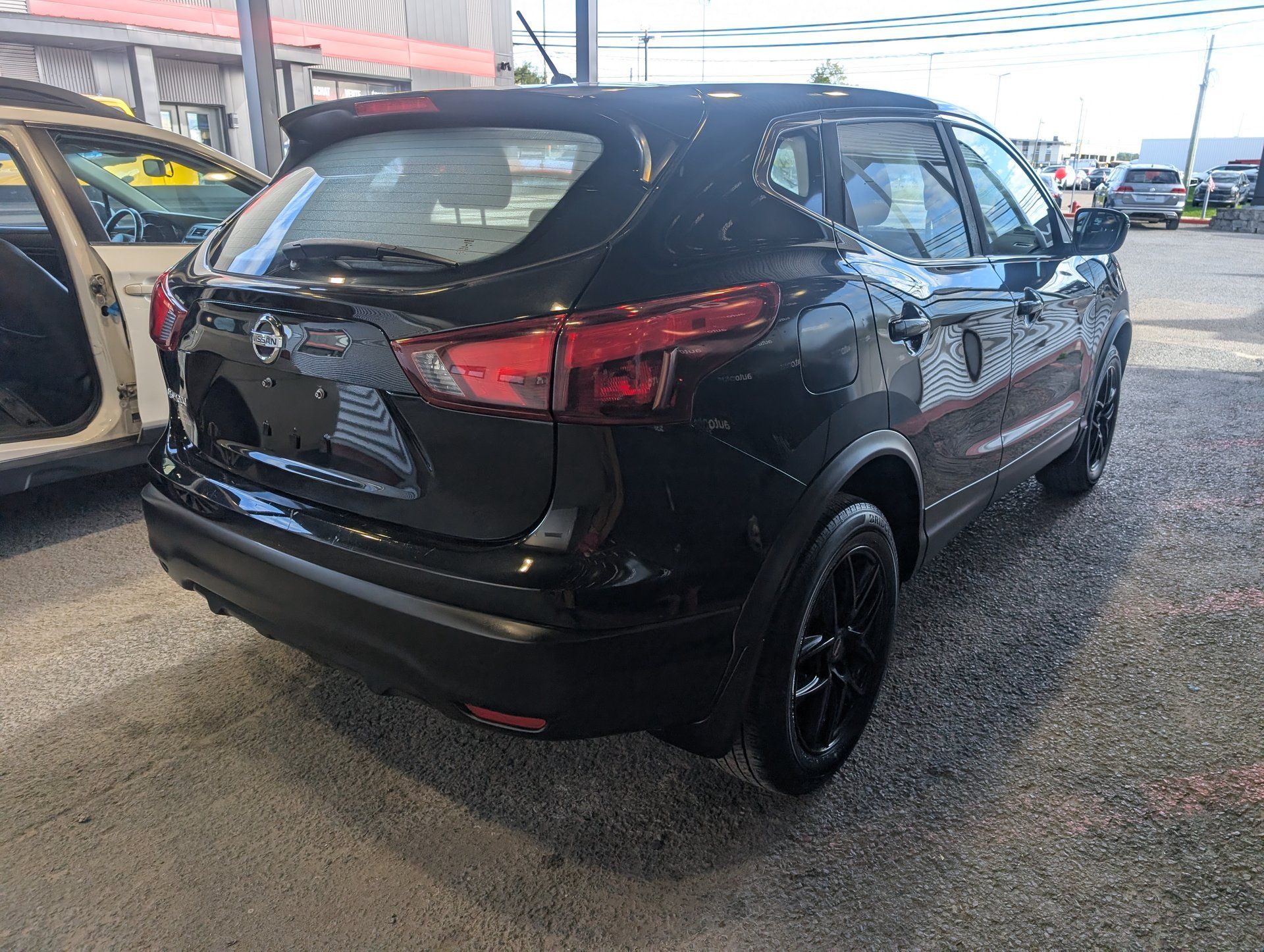 Nissan Qashqai 2018 - Image 7