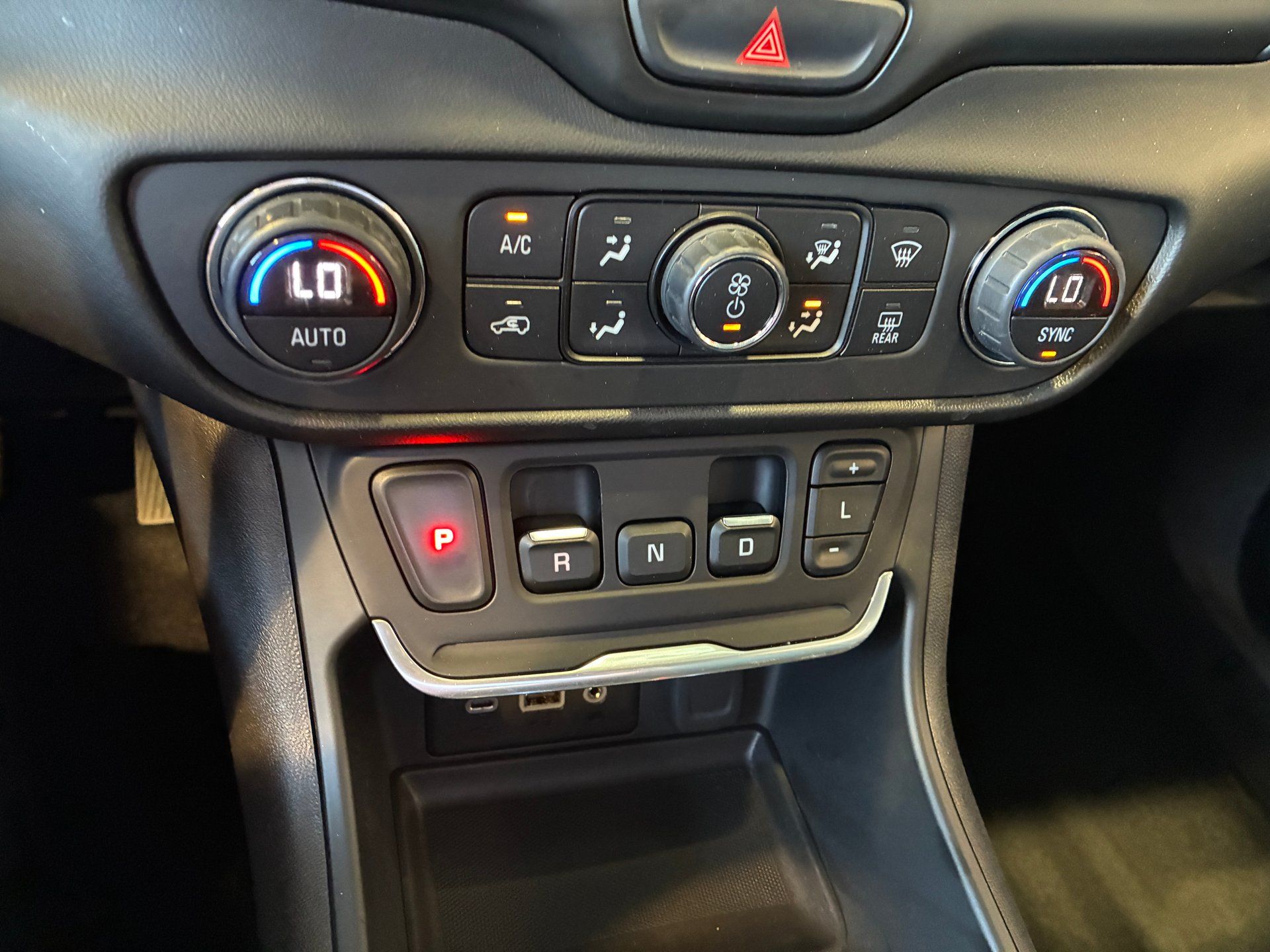 GMC Terrain 2019 - Image 14