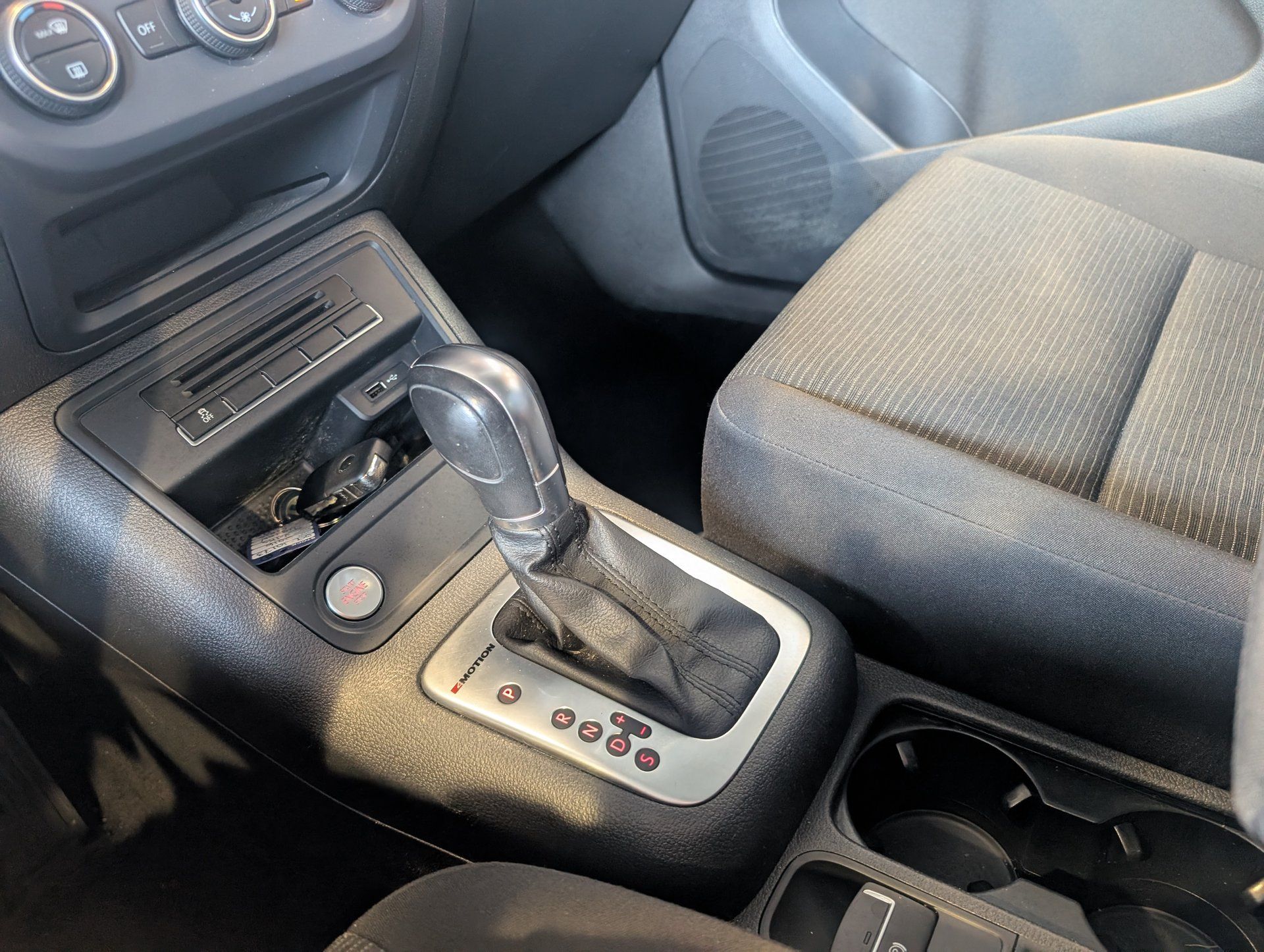 Volkswagen Tiguan 2016 - Image 24