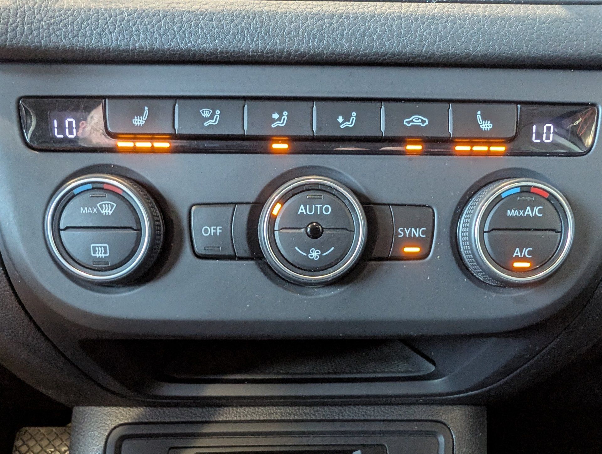 Volkswagen Tiguan 2016 - Image 22