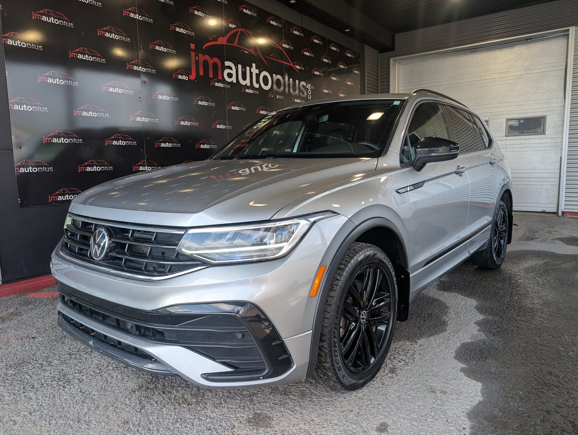 Volkswagen Tiguan 2022 - Image 1