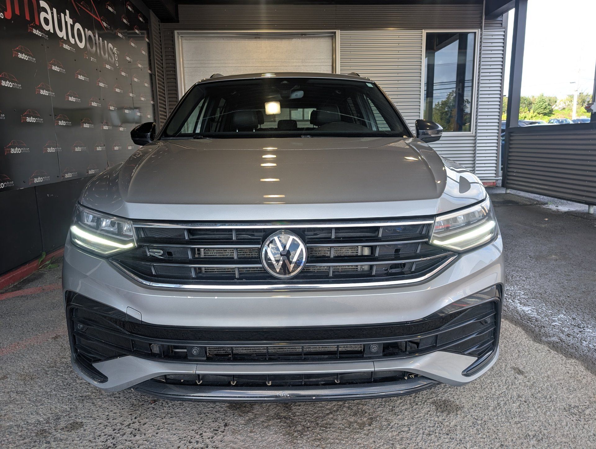 Volkswagen Tiguan 2022 - Image 3